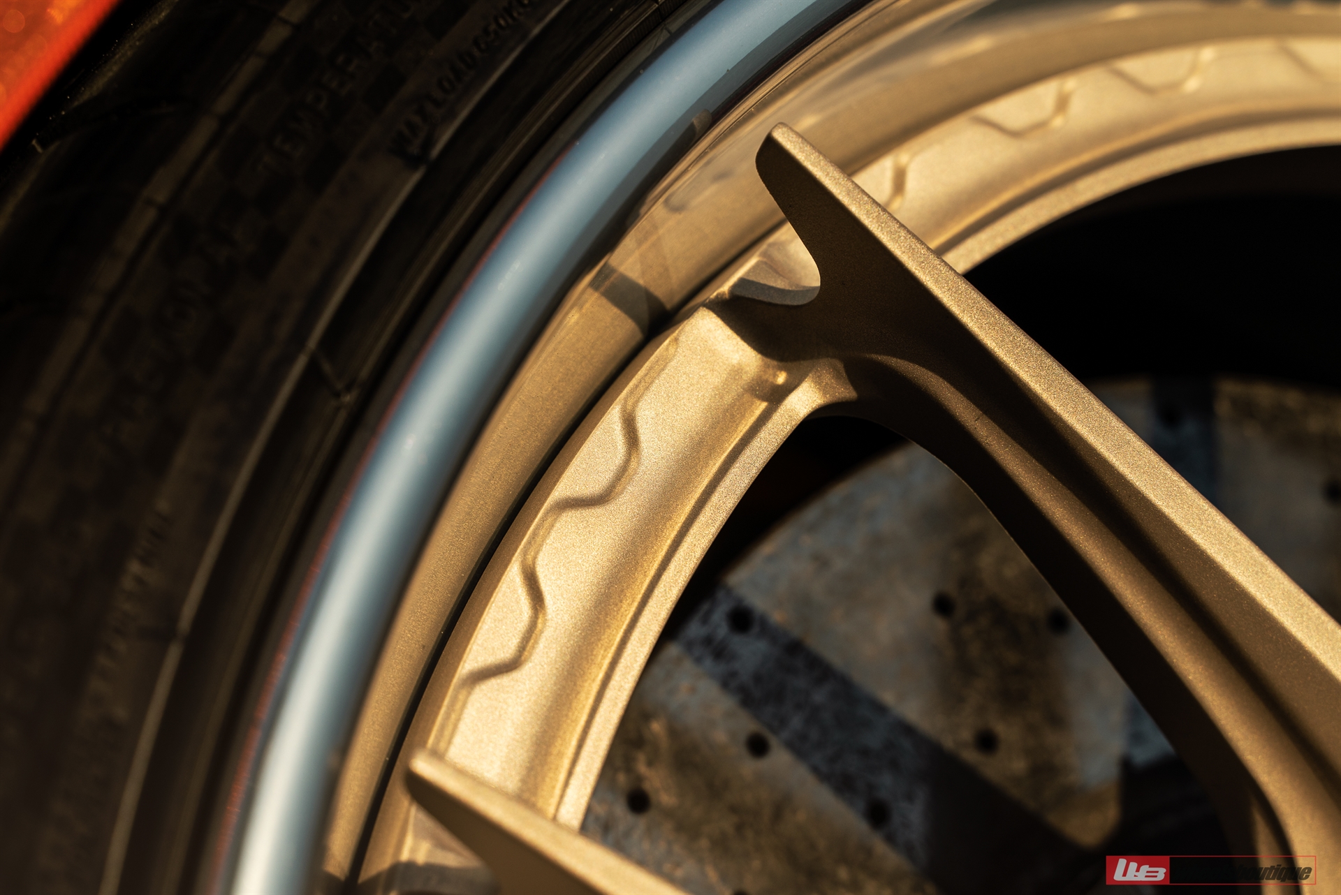 Ferrari F8 Tributo – XR|Series XR-301