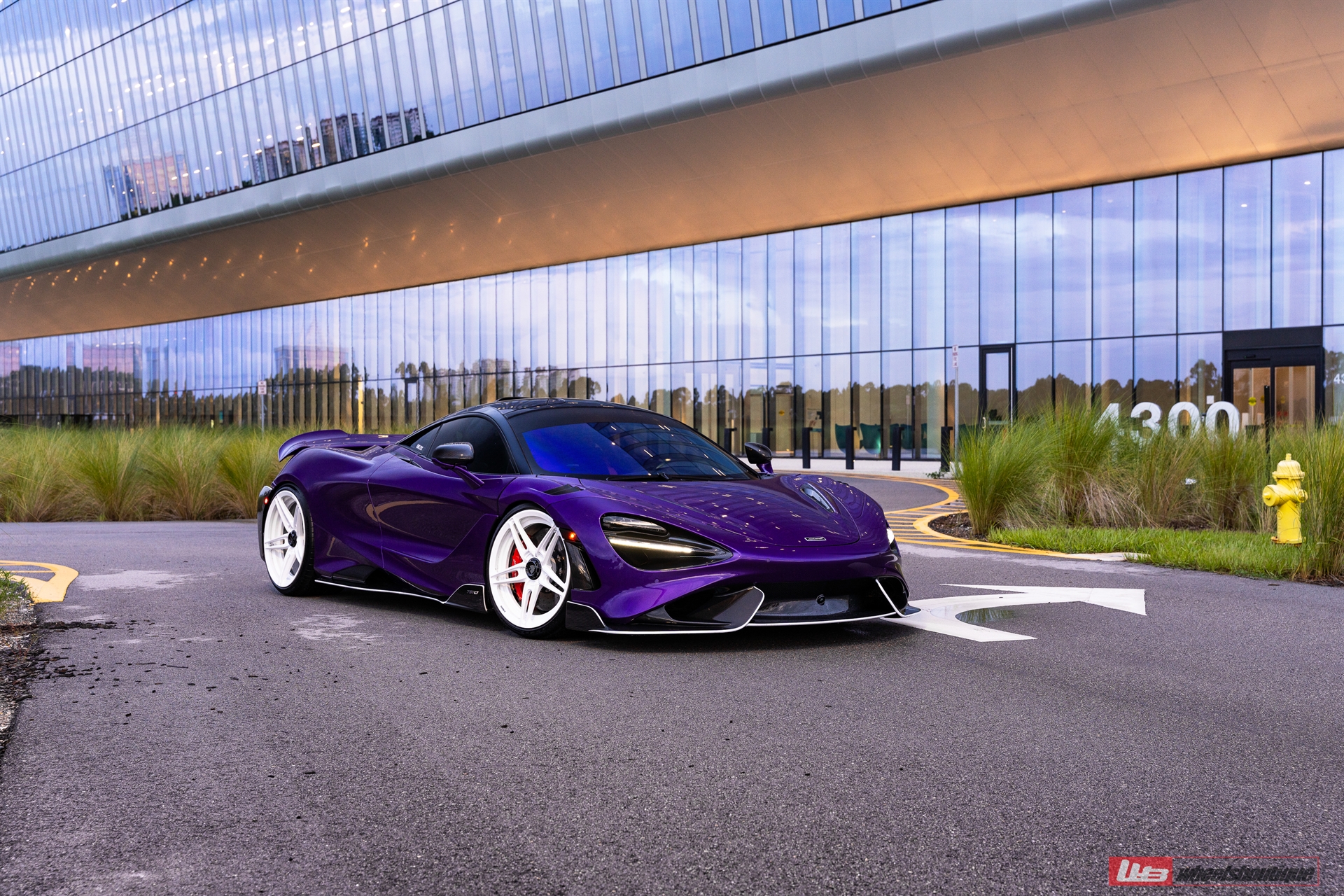 McLaren 765LT – AN27 SeriesTWO