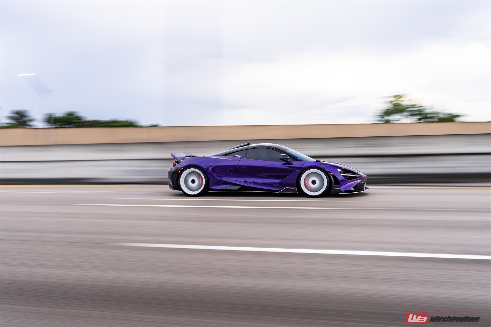 McLaren 765LT – AN27 SeriesTWO