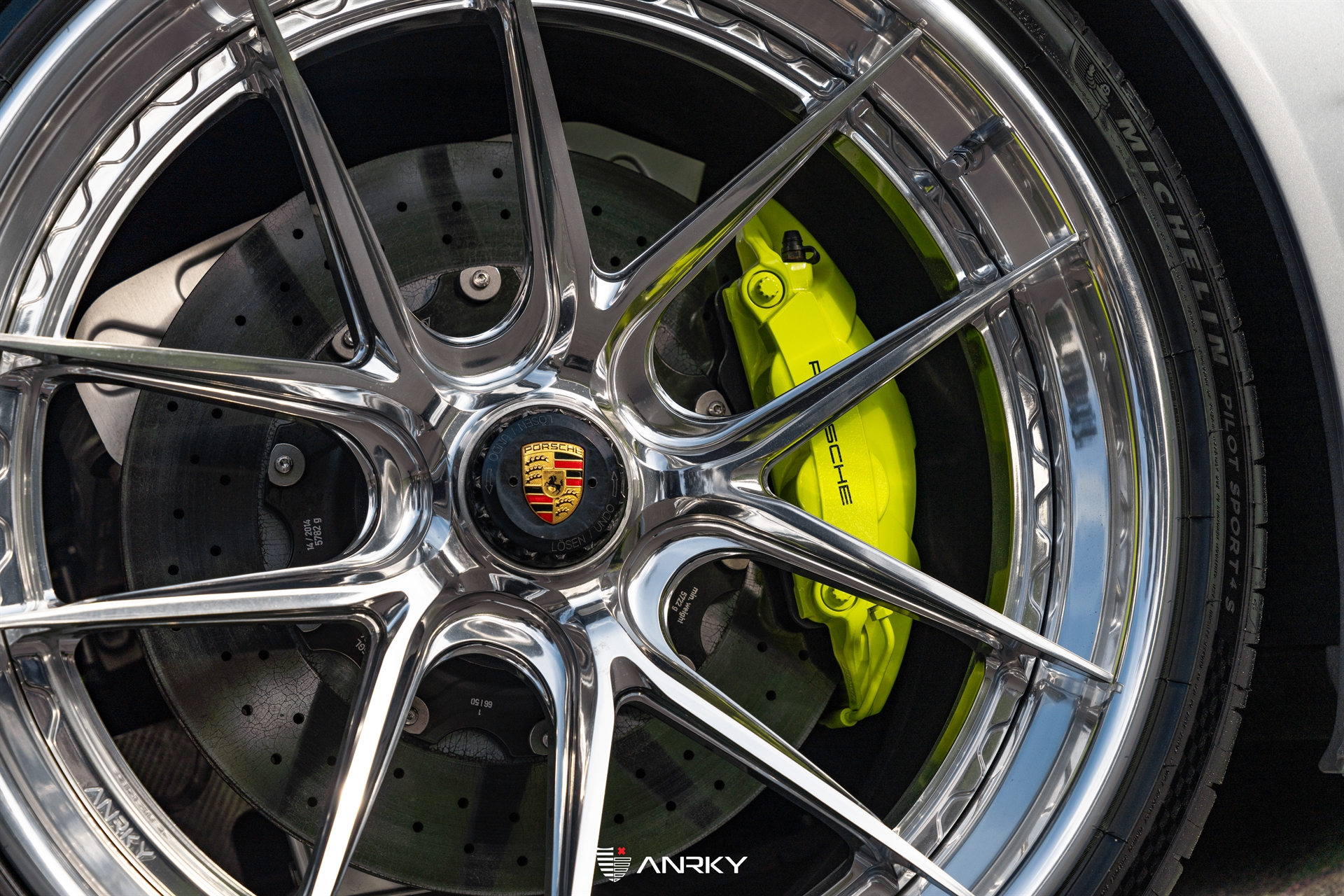 Porsche 918 Spyder – XR|Series XR-301
