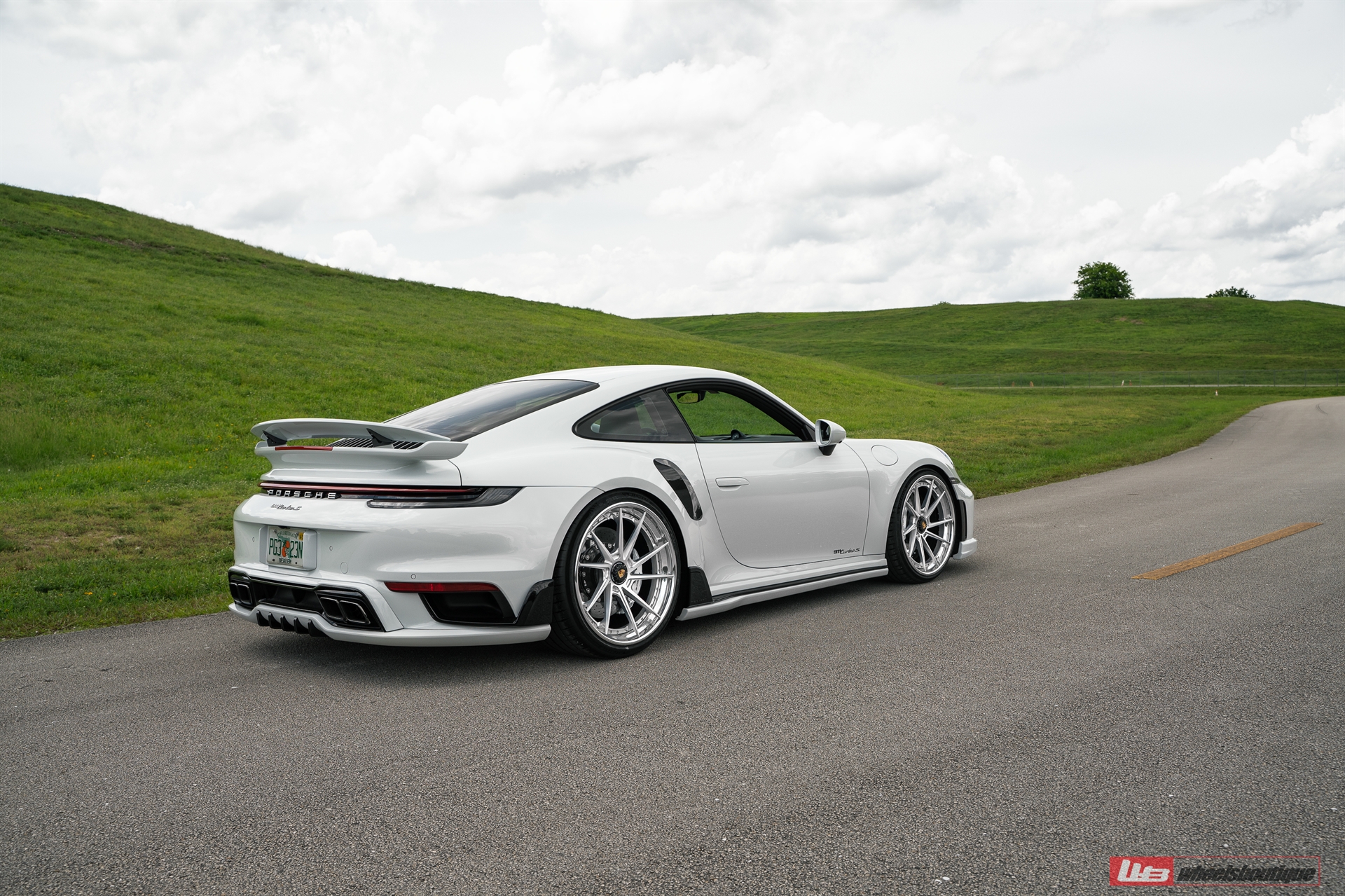 ANRKY AN33 | Porsche 992 Turbo S 1