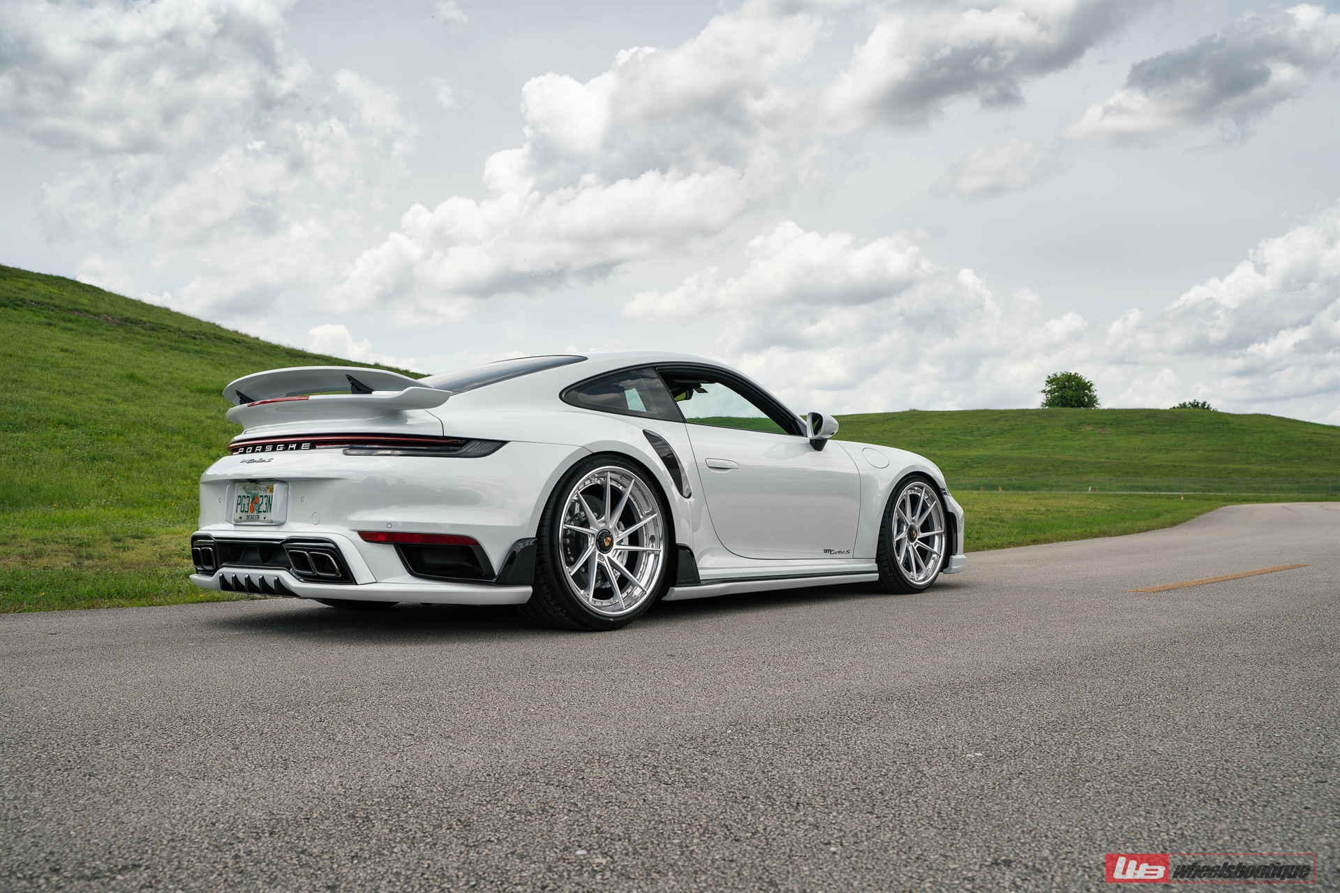 ANRKY AN33 | Porsche 992 Turbo S 1