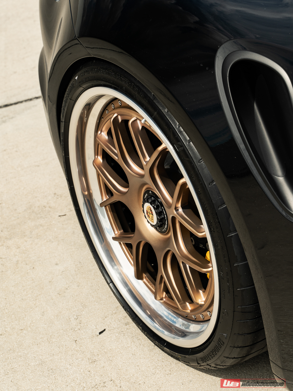 Porsche 992 Turbo S | Black | on ANRKY JDX-314 | Satin Mirror Polished Champagne