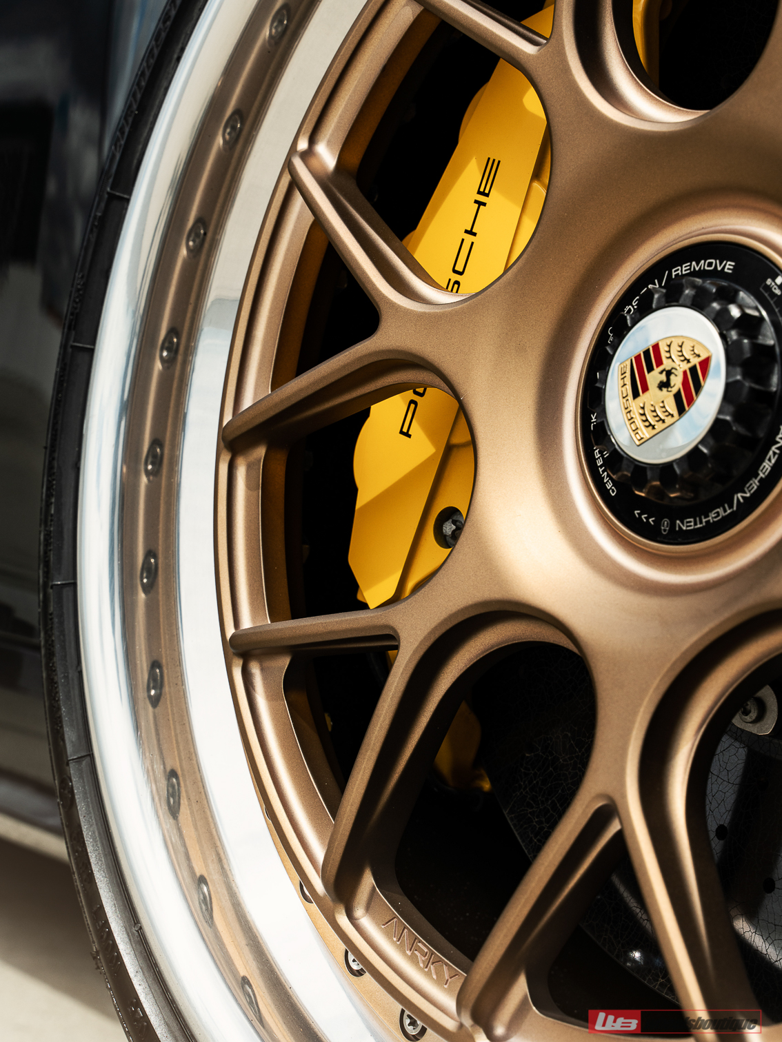 Porsche 992 Turbo S | Black | on ANRKY JDX-314 | Satin Mirror Polished Champagne