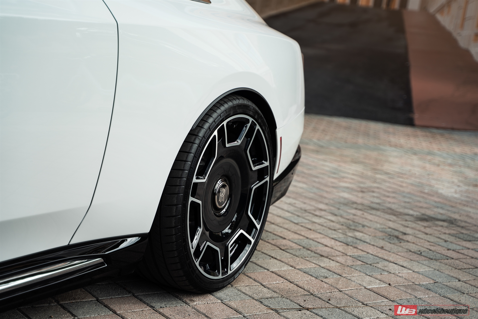 Rolls Royce Spectre – RF|Series RF-177