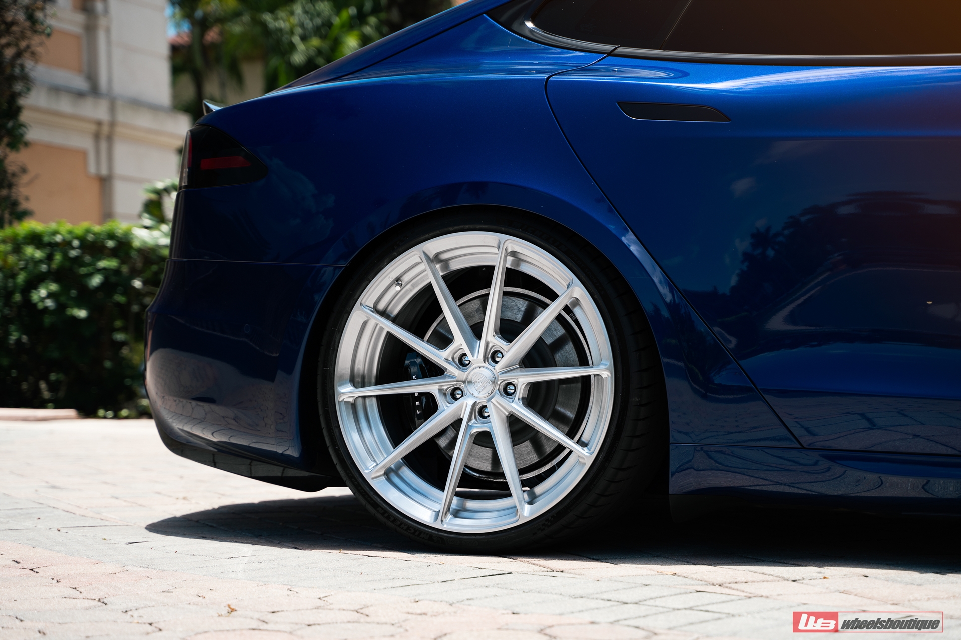 ANRKY AN28 | Tesla Model S Plaid 2