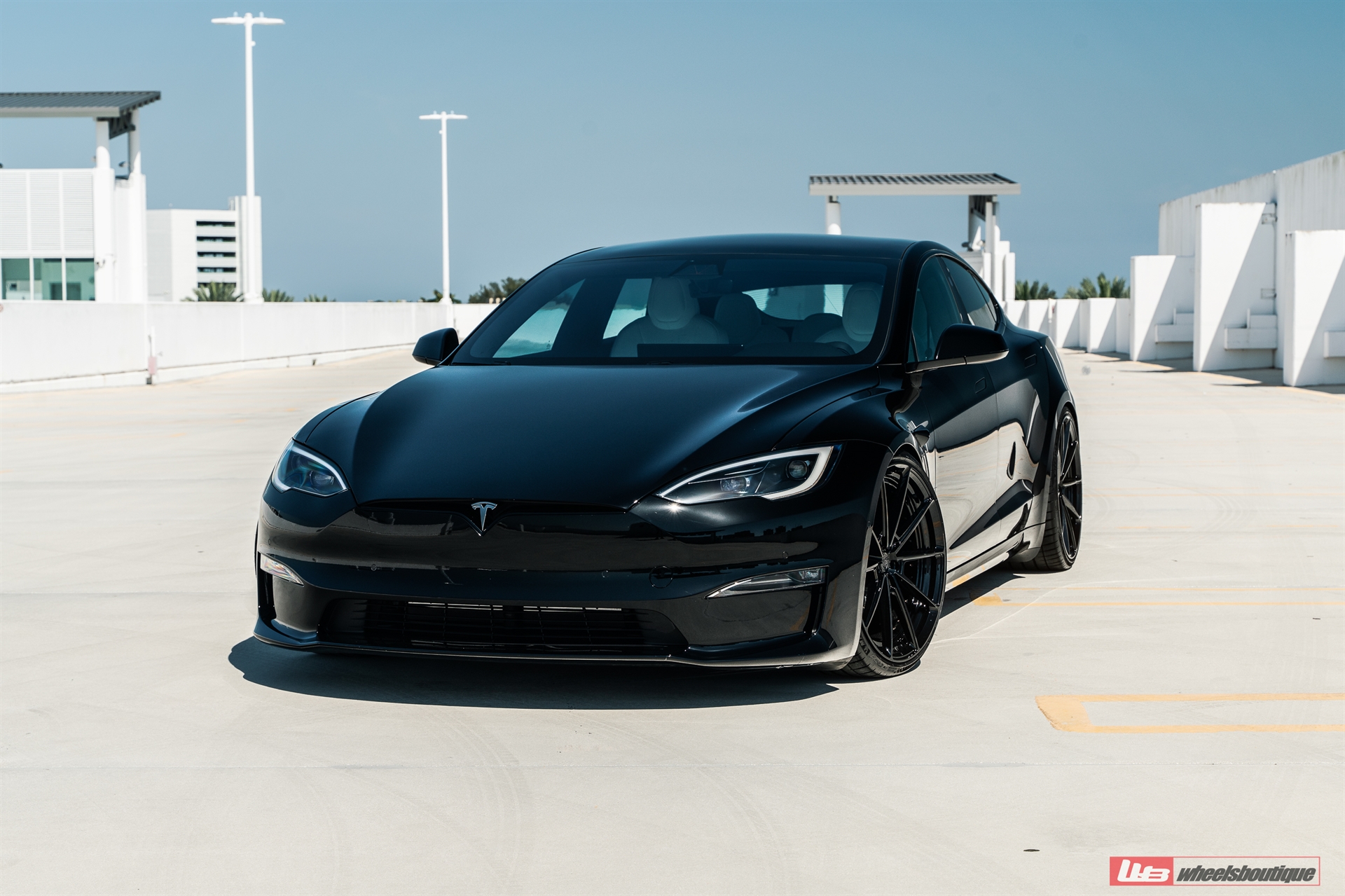 ANRKY AN28 | Tesla Model S Plaid 1