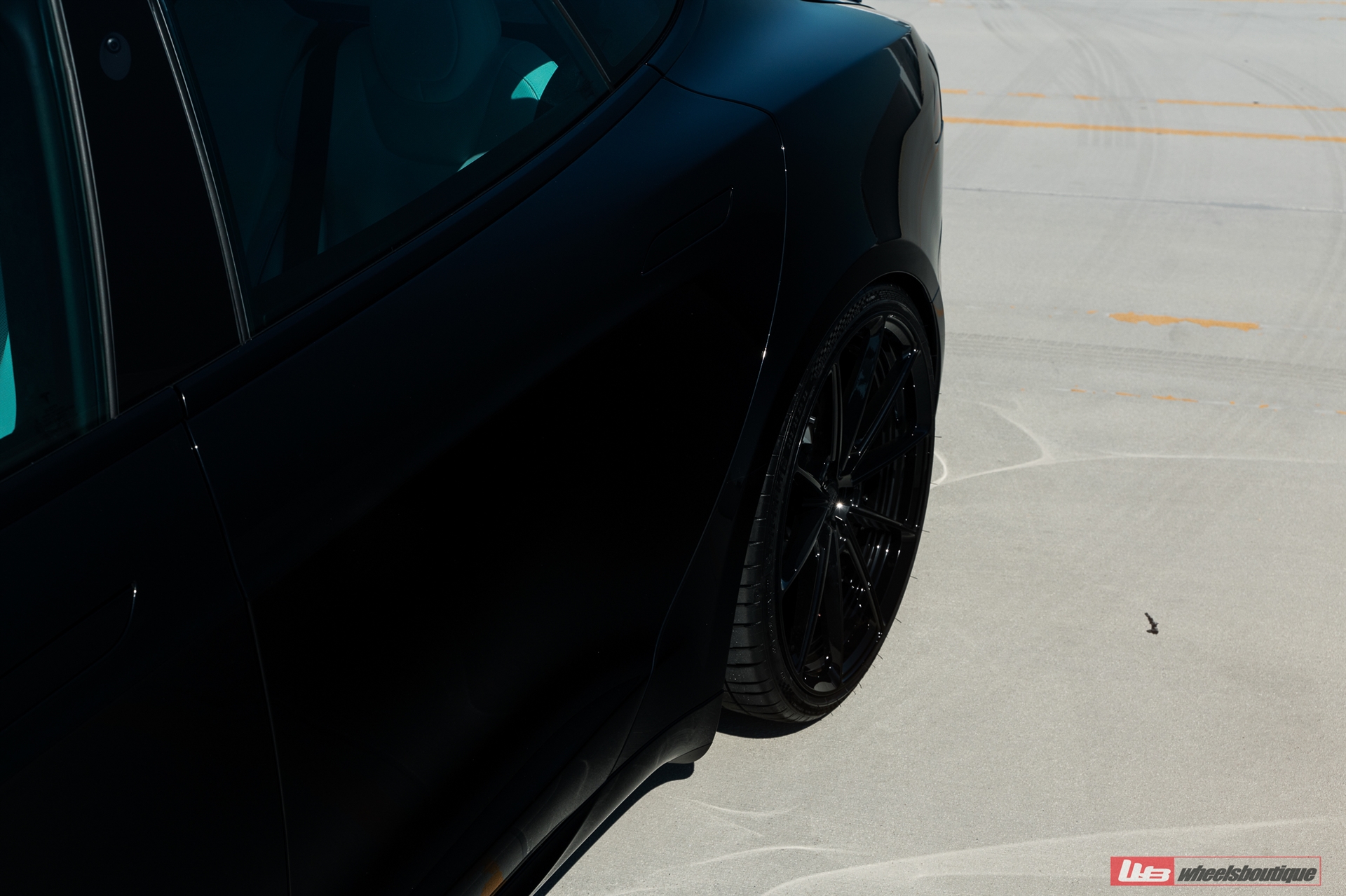 ANRKY AN28 | Tesla Model S Plaid 1