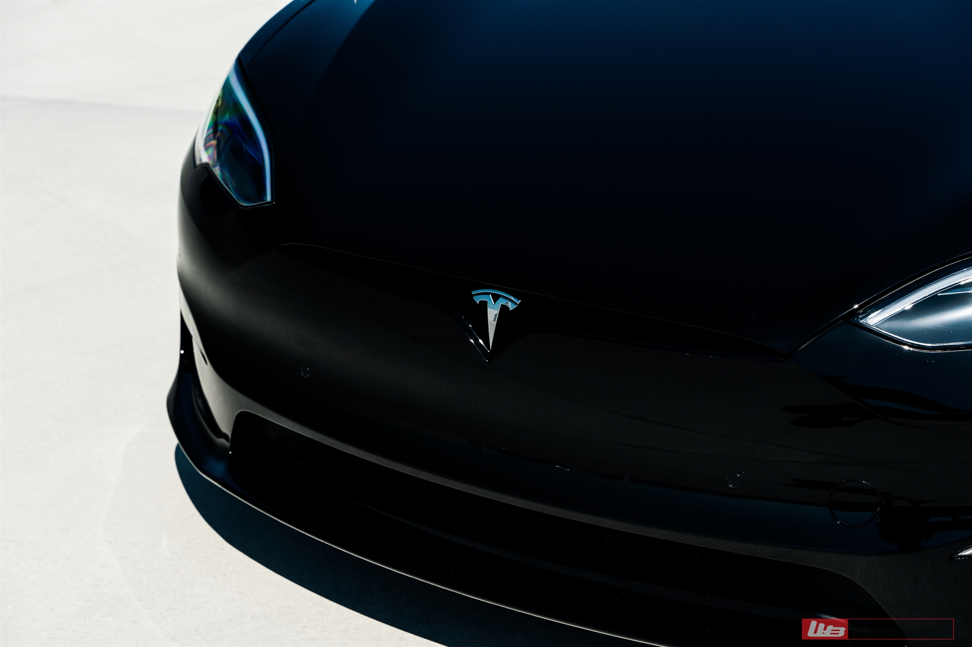 ANRKY AN28 | Tesla Model S Plaid 1