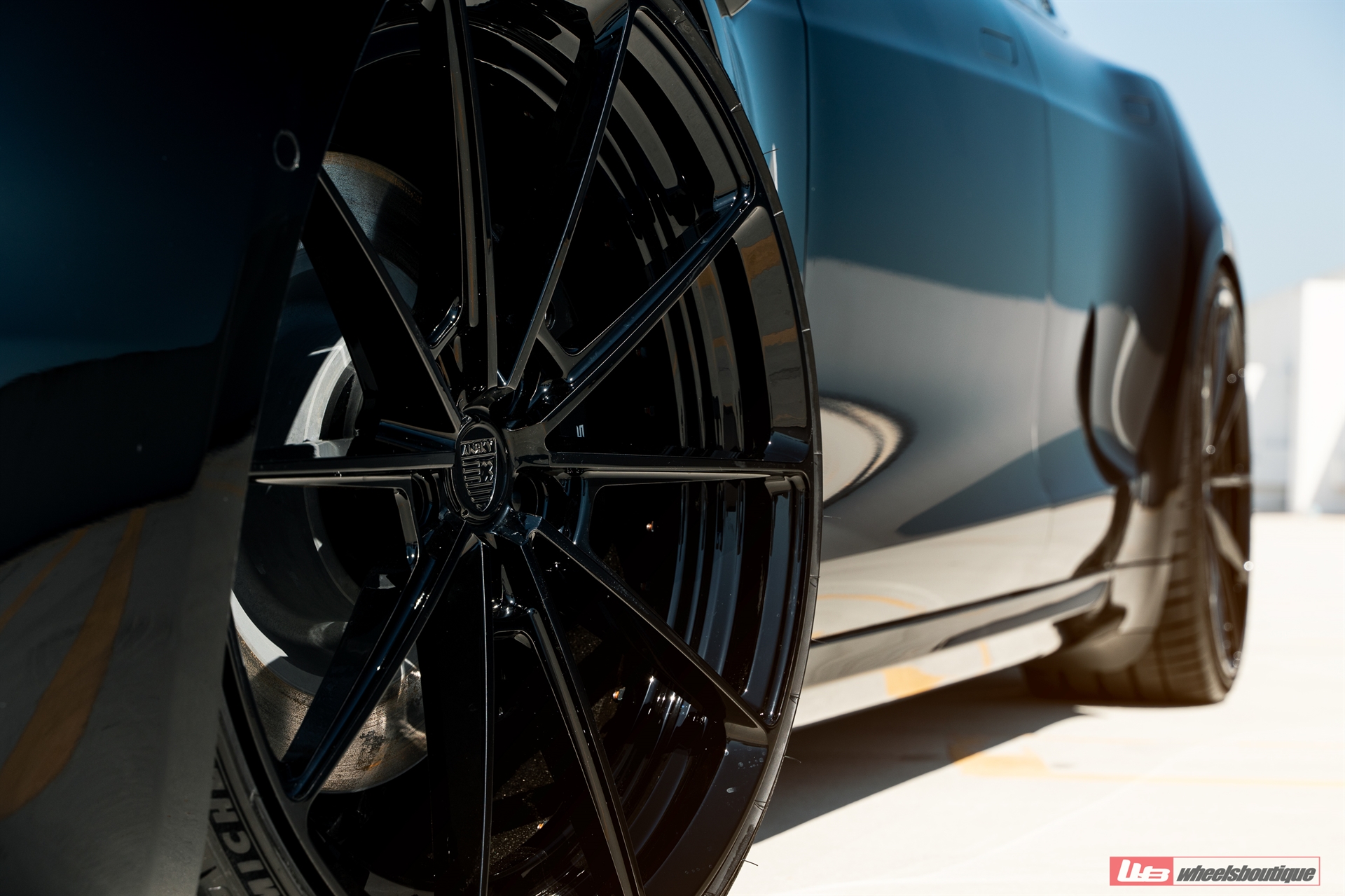 ANRKY AN28 | Tesla Model S Plaid 1