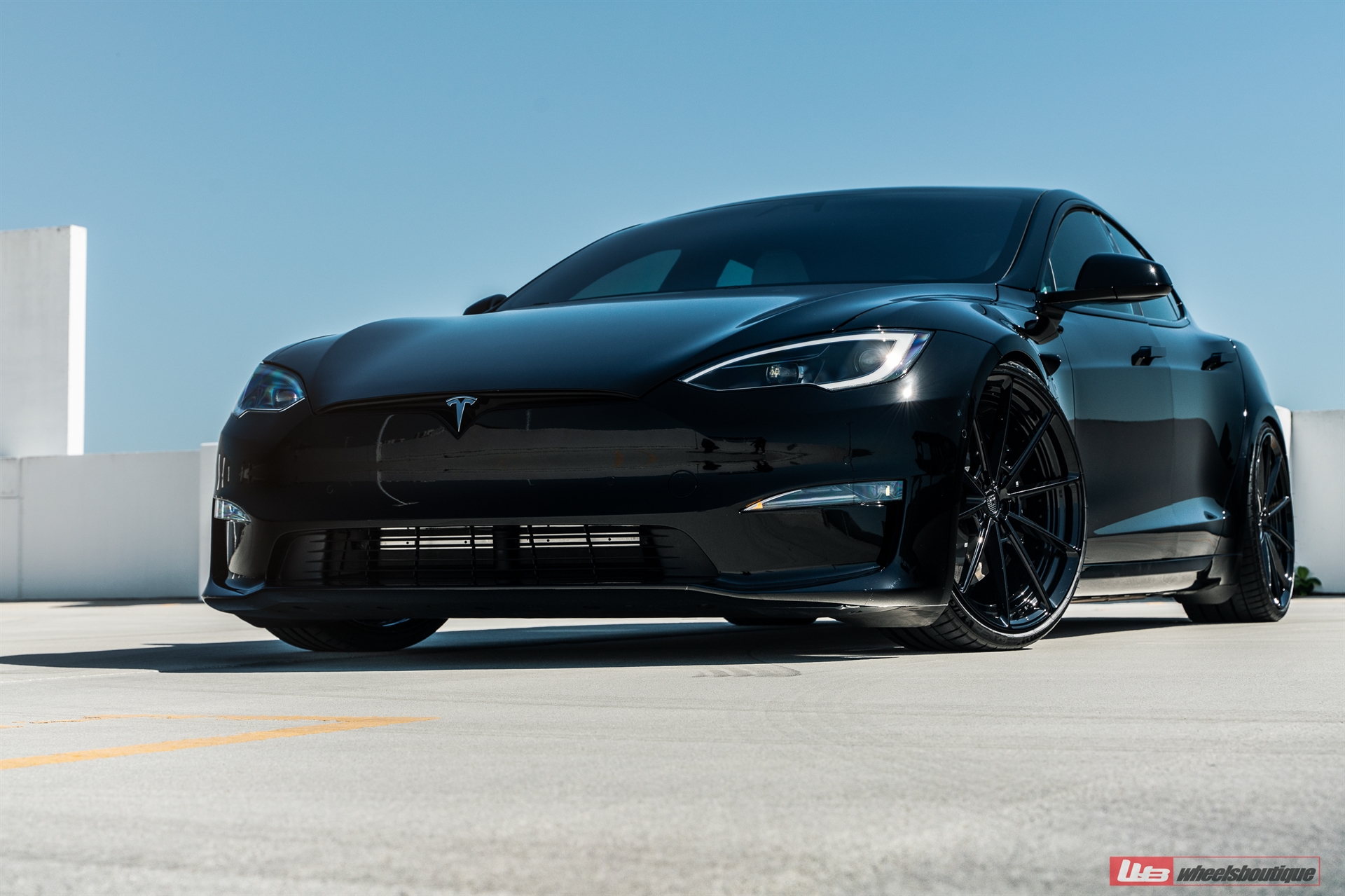 ANRKY AN28 | Tesla Model S Plaid 1