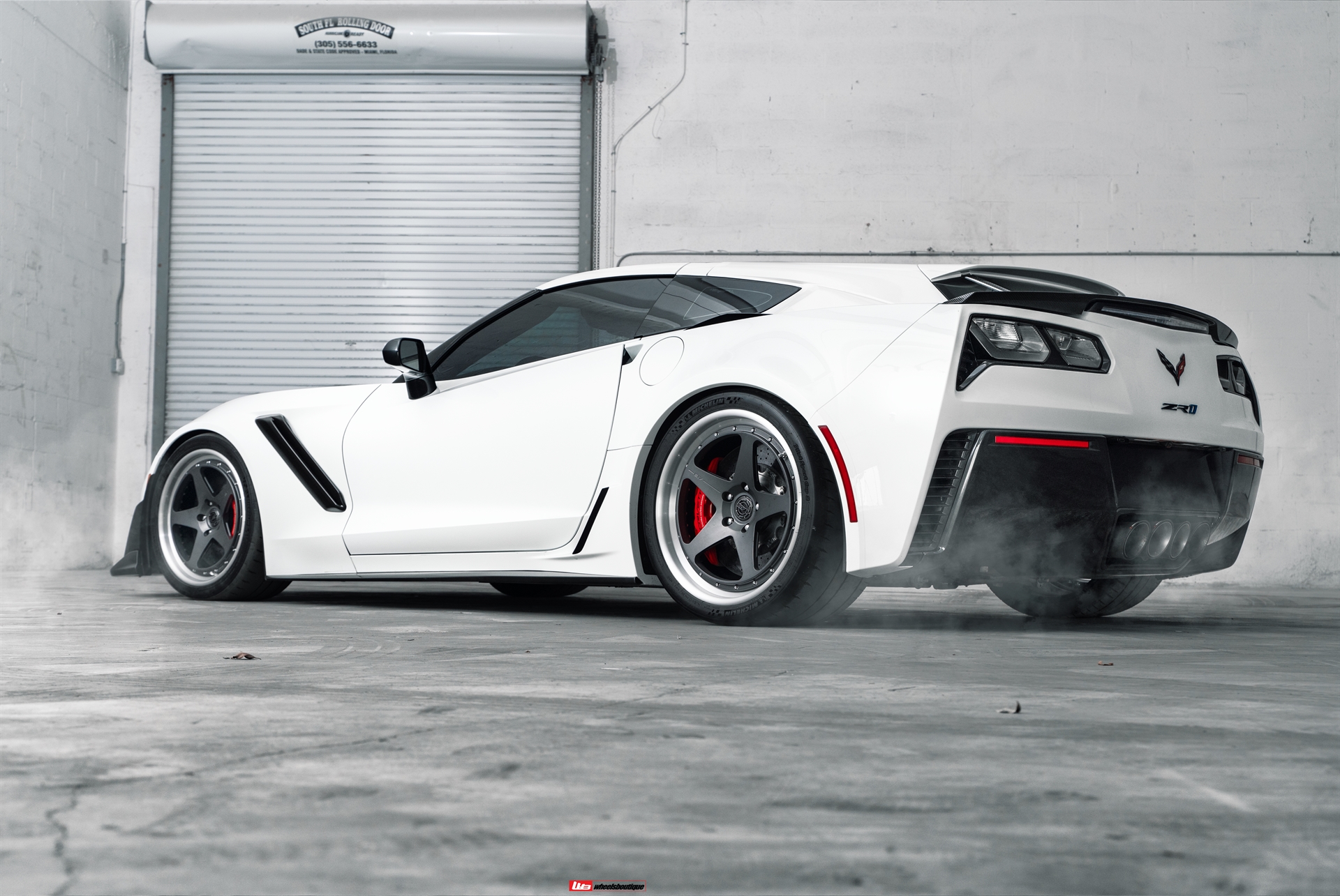 AL13 C005R | Chevrolet C7 Corvette ZR1