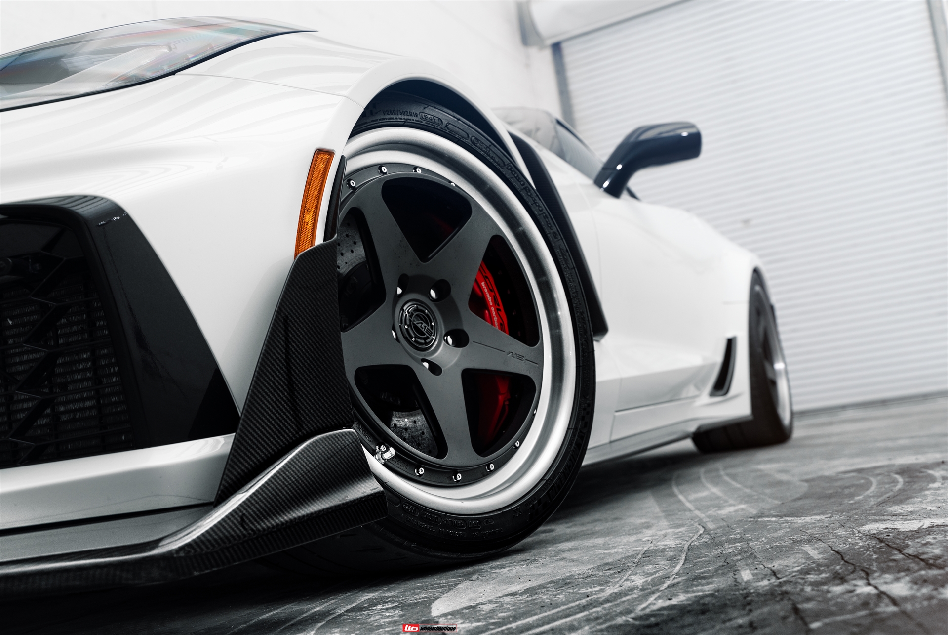 AL13 C005R | Chevrolet C7 Corvette ZR1