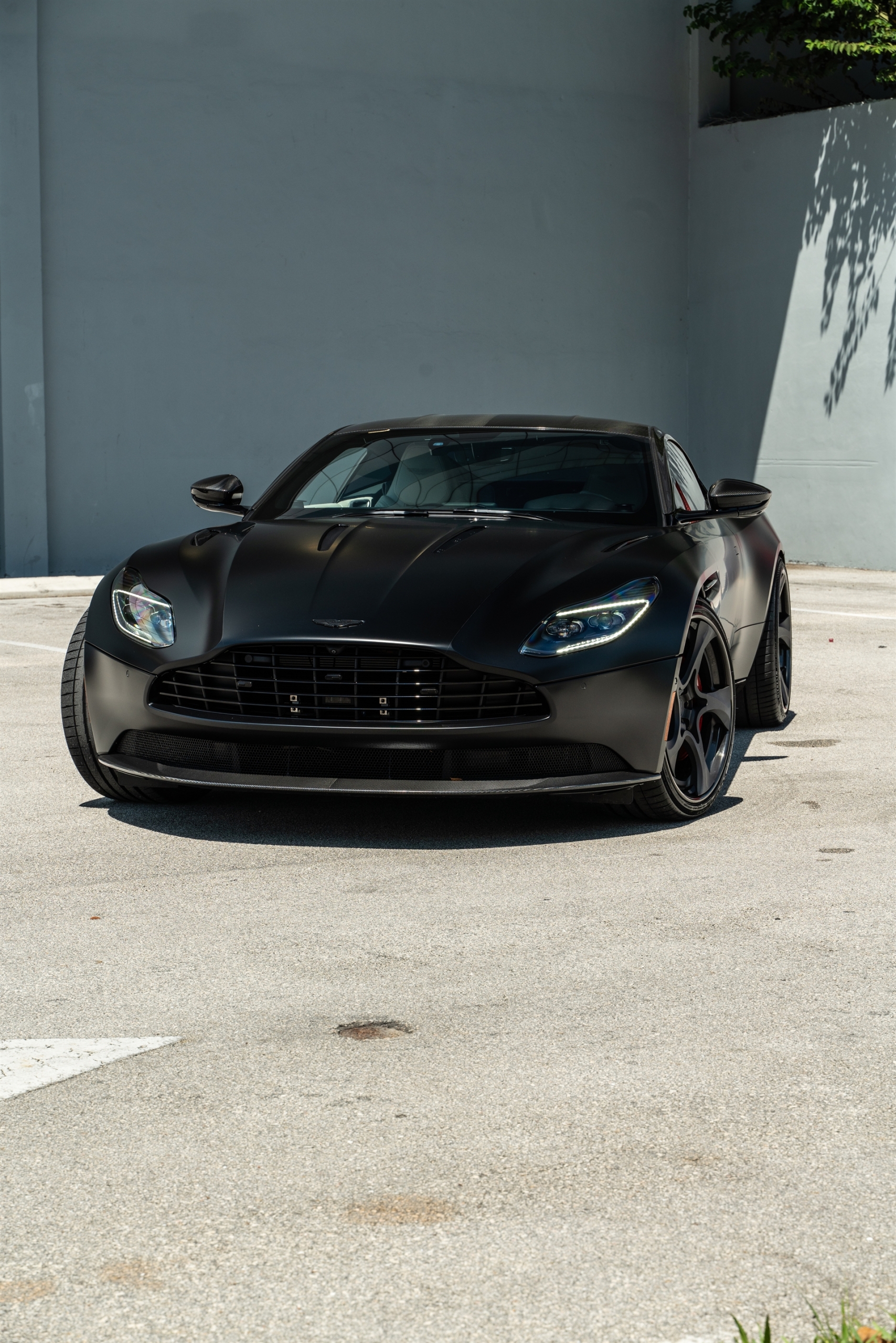 Aston Martin | Satin Jet Black | on ANRKY XR-305 | Satin Mirror Polished Smoke