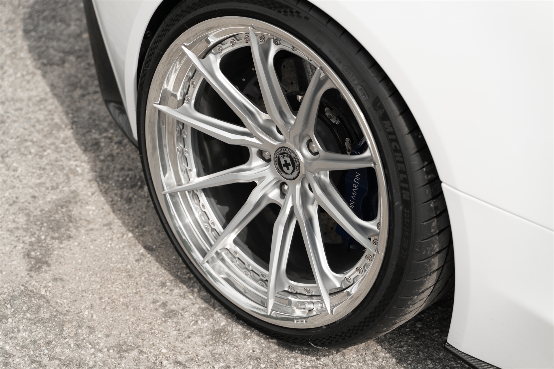 HRE S104SC | Aston Martin Vanquish Volante