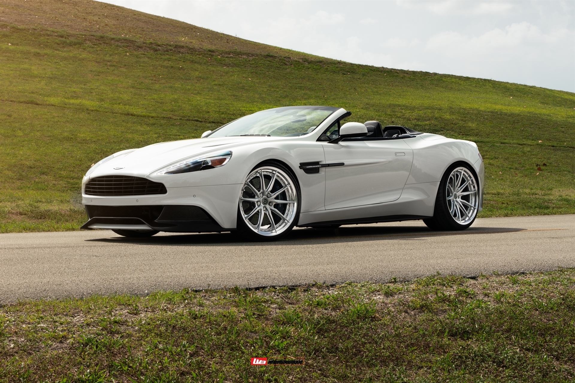 HRE S104SC | Aston Martin Vanquish Volante