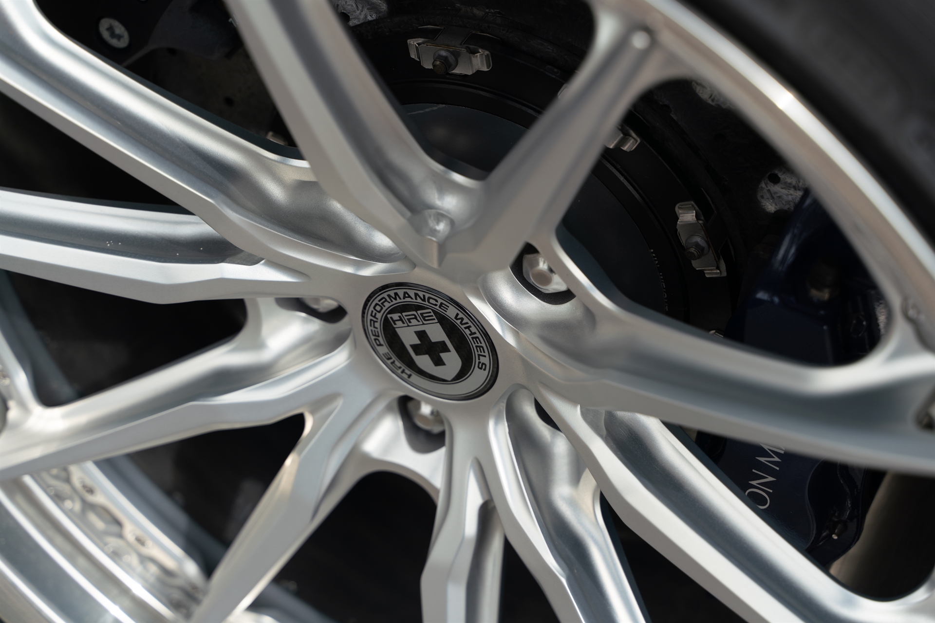 HRE S104SC | Aston Martin Vanquish Volante