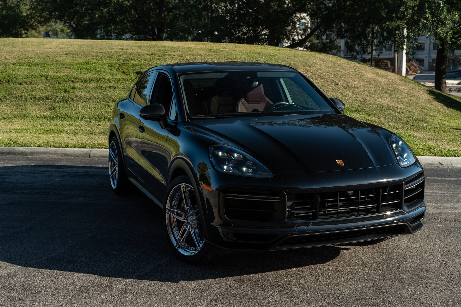 Porsche Cayenne Turbo GT | Black | on ANRKY XR-305 | Polished Clear