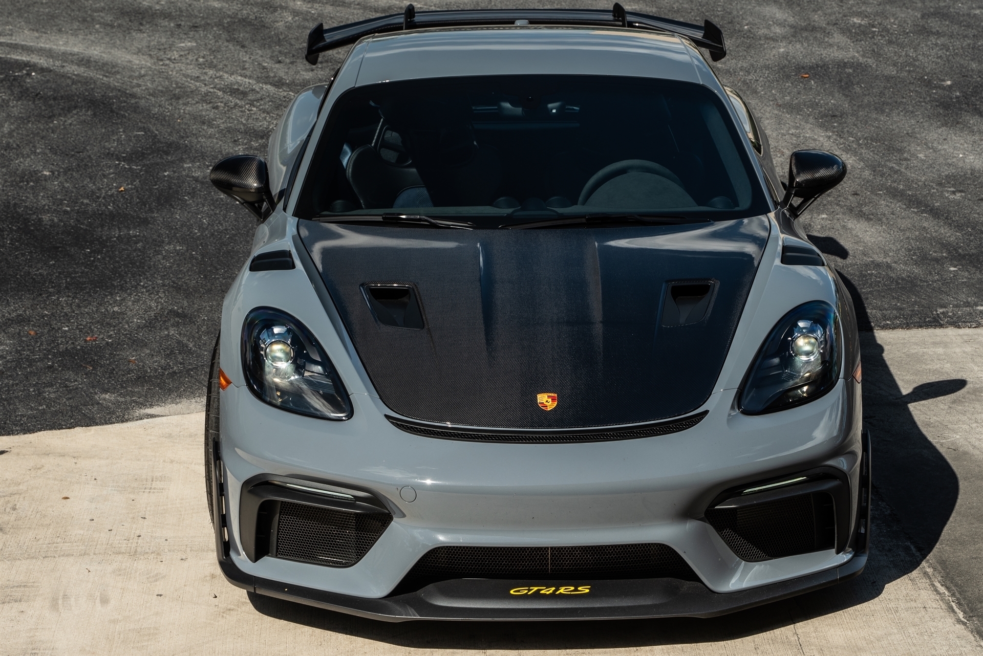 Porsche 718 Cayman GT4 RS on HRE R101LW
