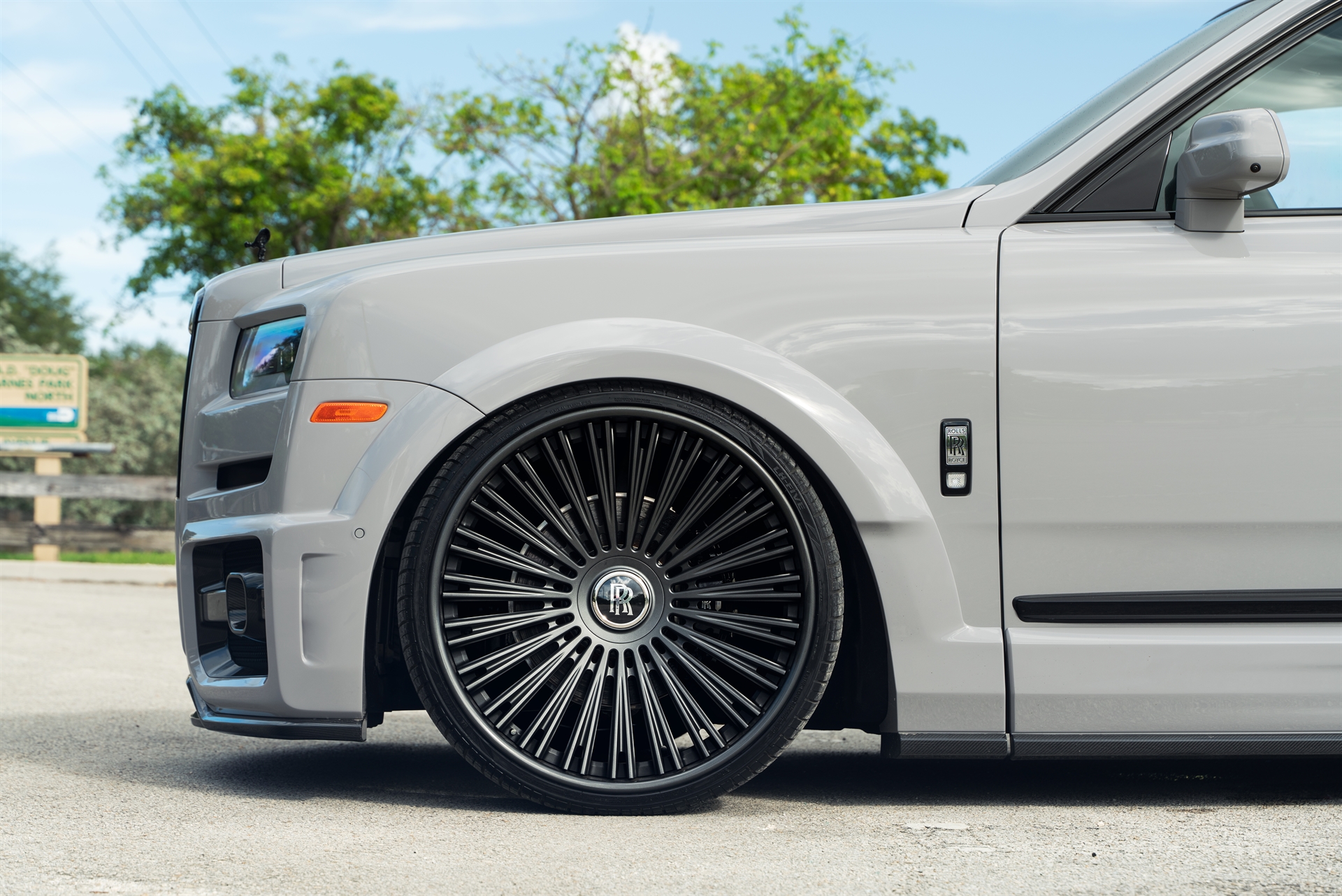 Rolls Royce Cullinan on Urban Auto Wide Track Kit