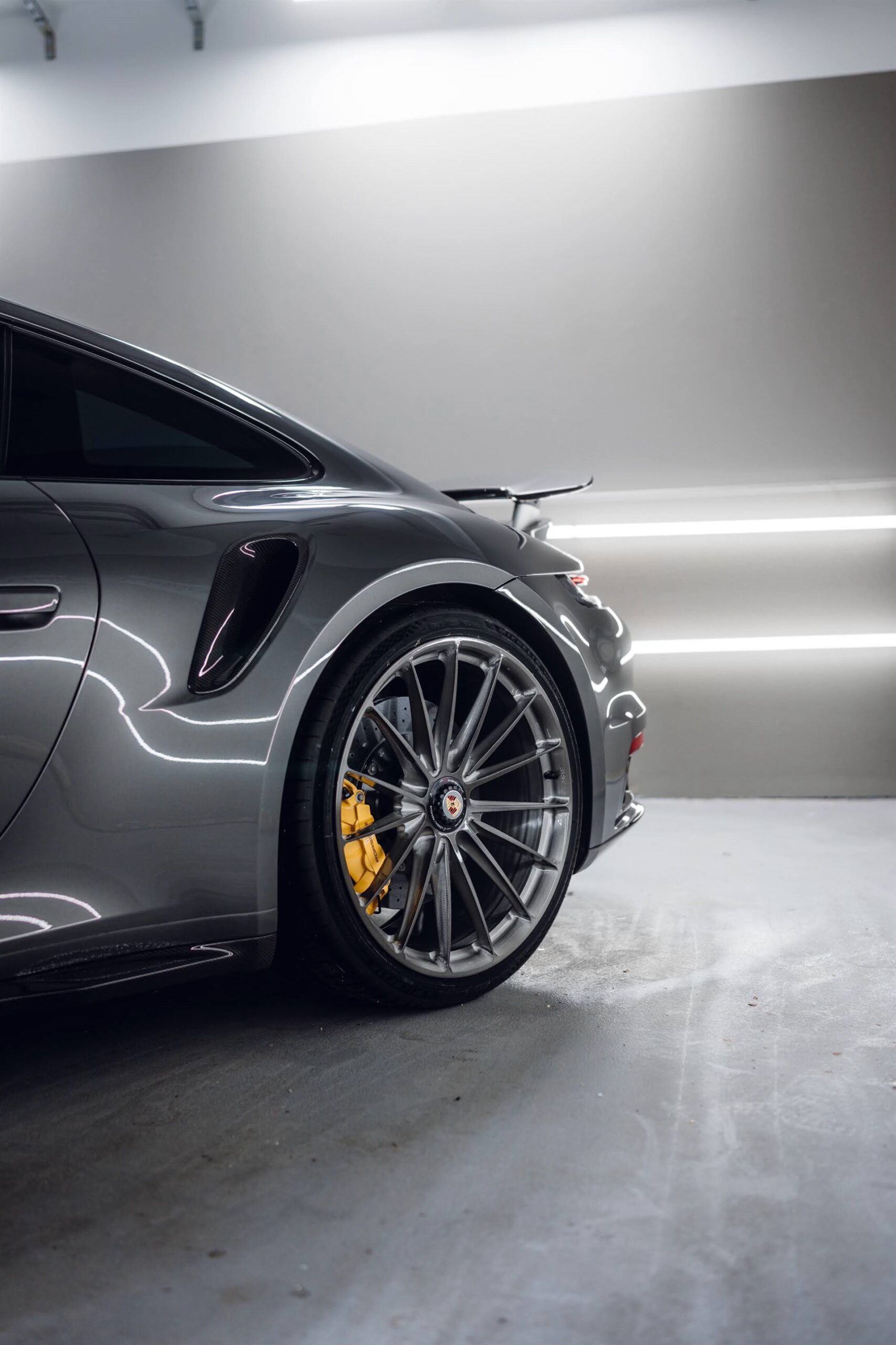 HRE P103 | Porsche 992 Turbo S