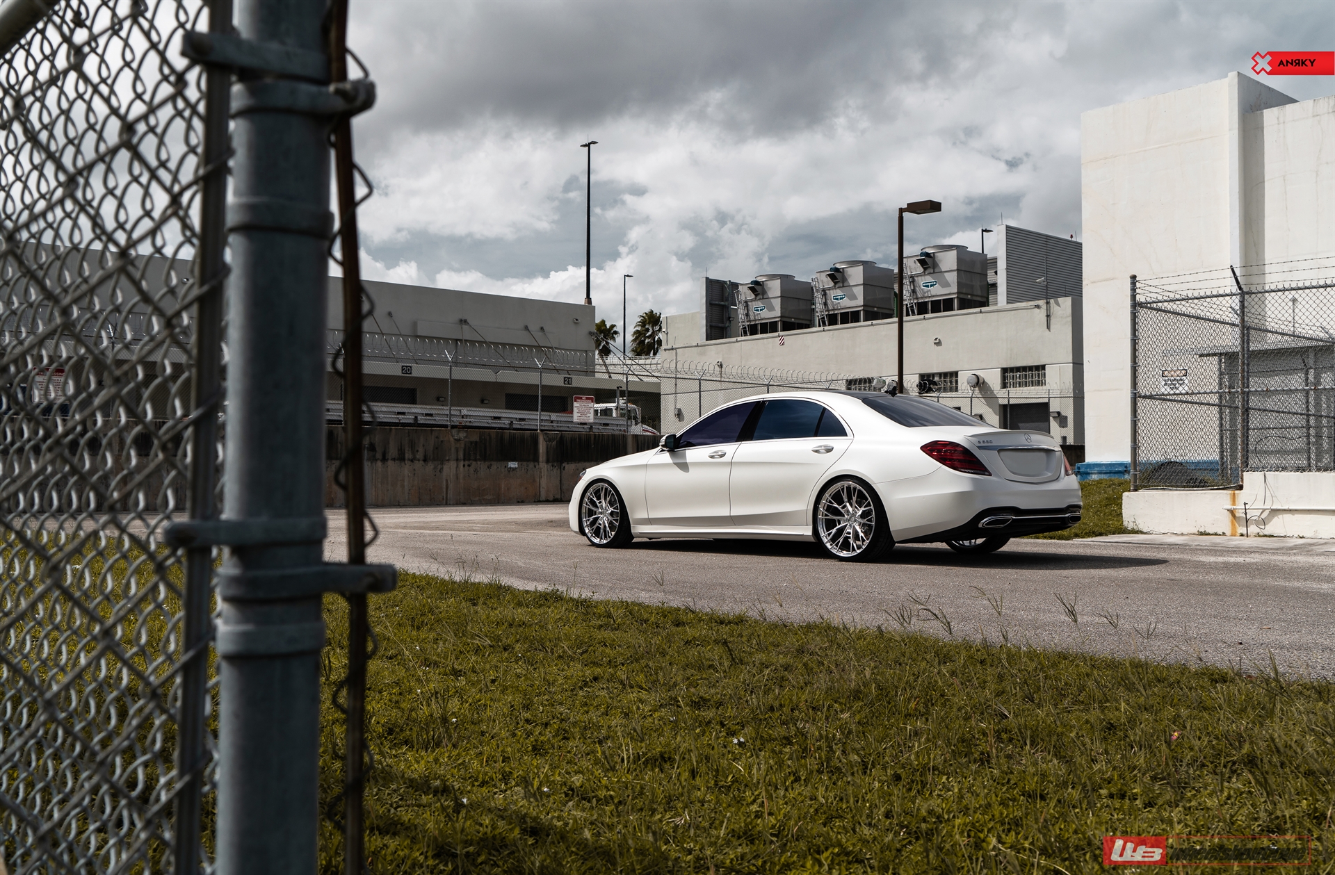 MERCEDES-BENZ W222 S560 ON ANRKY S1-X5