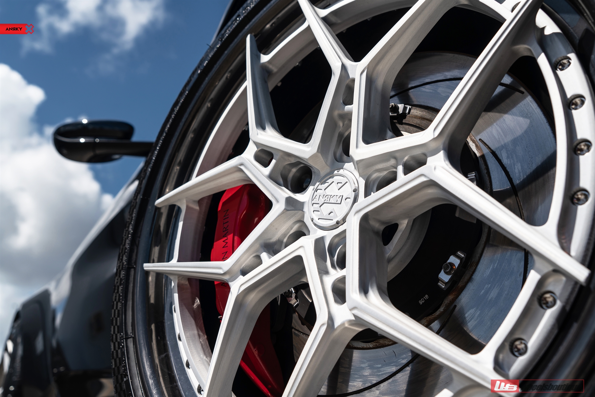 ANRKY S3-X4 | Aston Martin Vantage