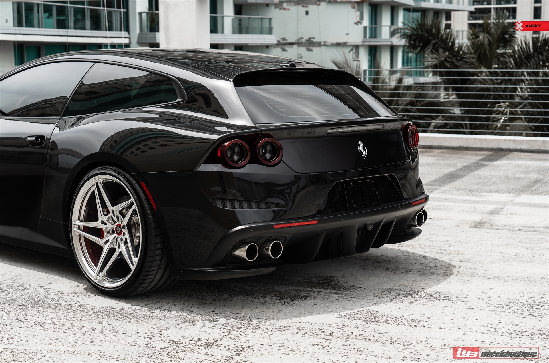 ANRKY S1-X3 | Ferrari GTC4Lusso T