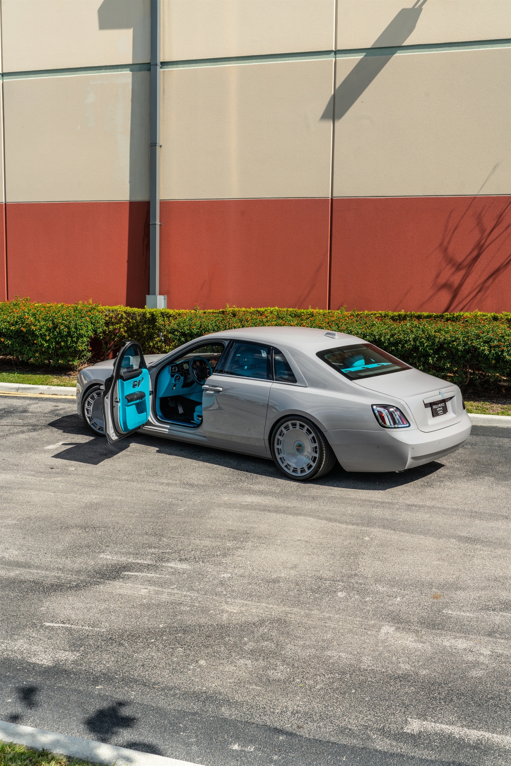 Rolls Royce Ghost Series II | Fashion Grey | on Mansory FD.15 | Fashion Gray