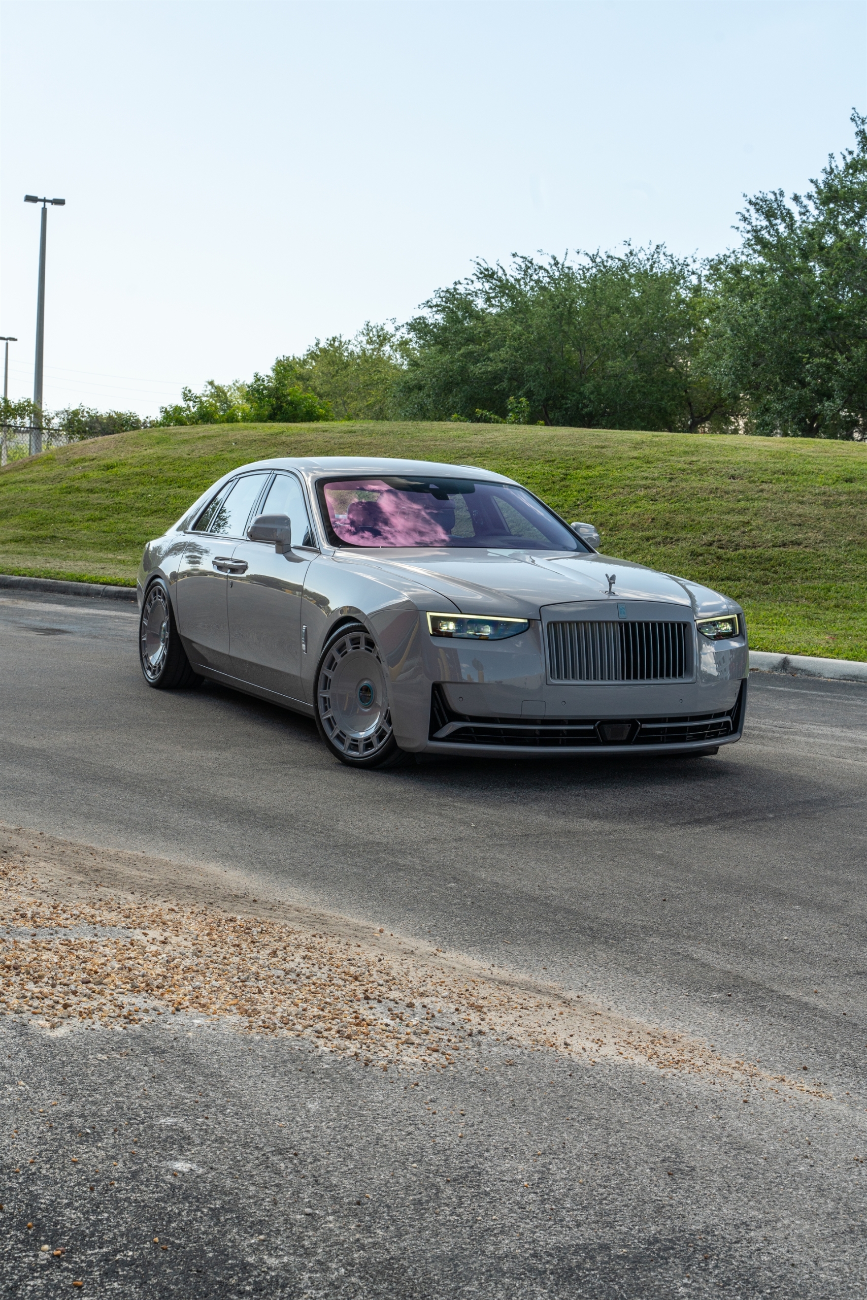 Rolls Royce Ghost Series II | Fashion Grey | on Mansory FD.15 | Fashion Gray