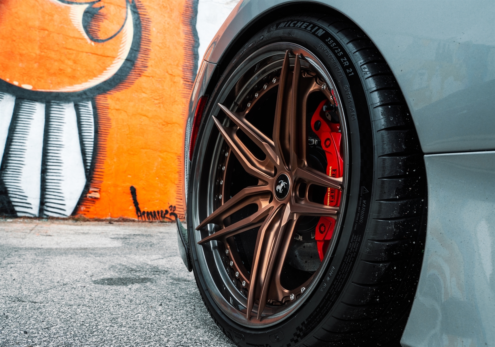 Ferrari 488 Pista Spider | Grigio Silverstone | on HRE S107SC | Frozen Polished Bronze