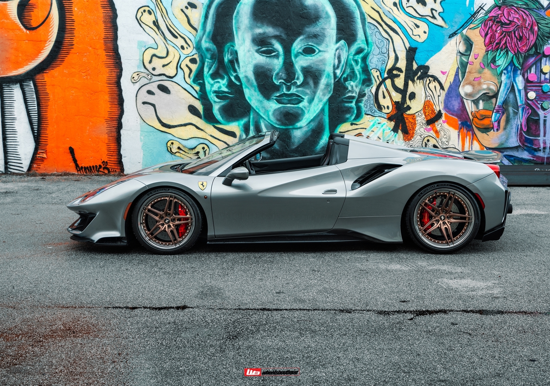 Ferrari 488 Pista Spider | Grigio Silverstone | on HRE S107SC | Frozen Polished Bronze