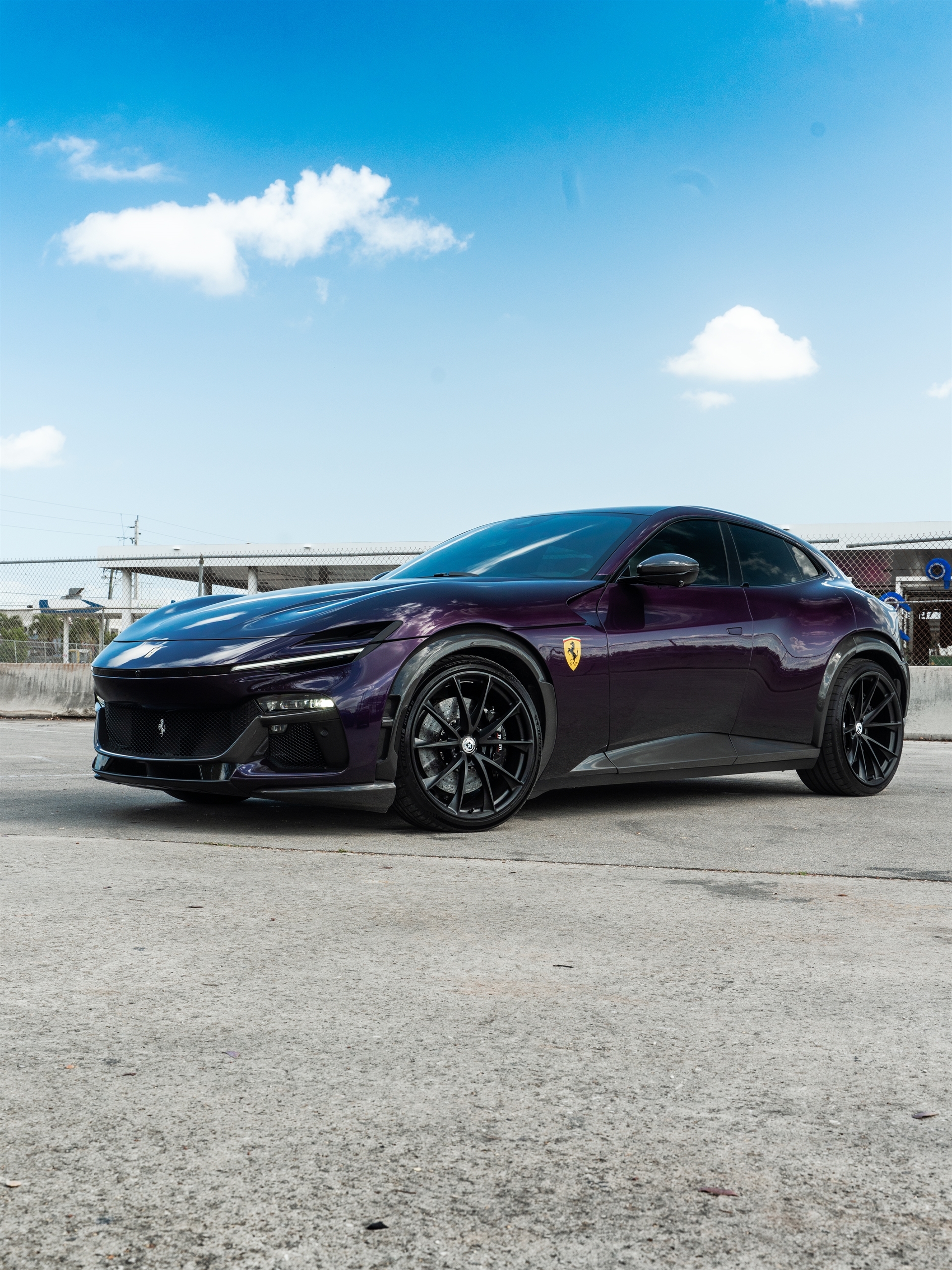 Ferrari Purosangue | Hong Kong Viola | on HRE P204 | Satin Black