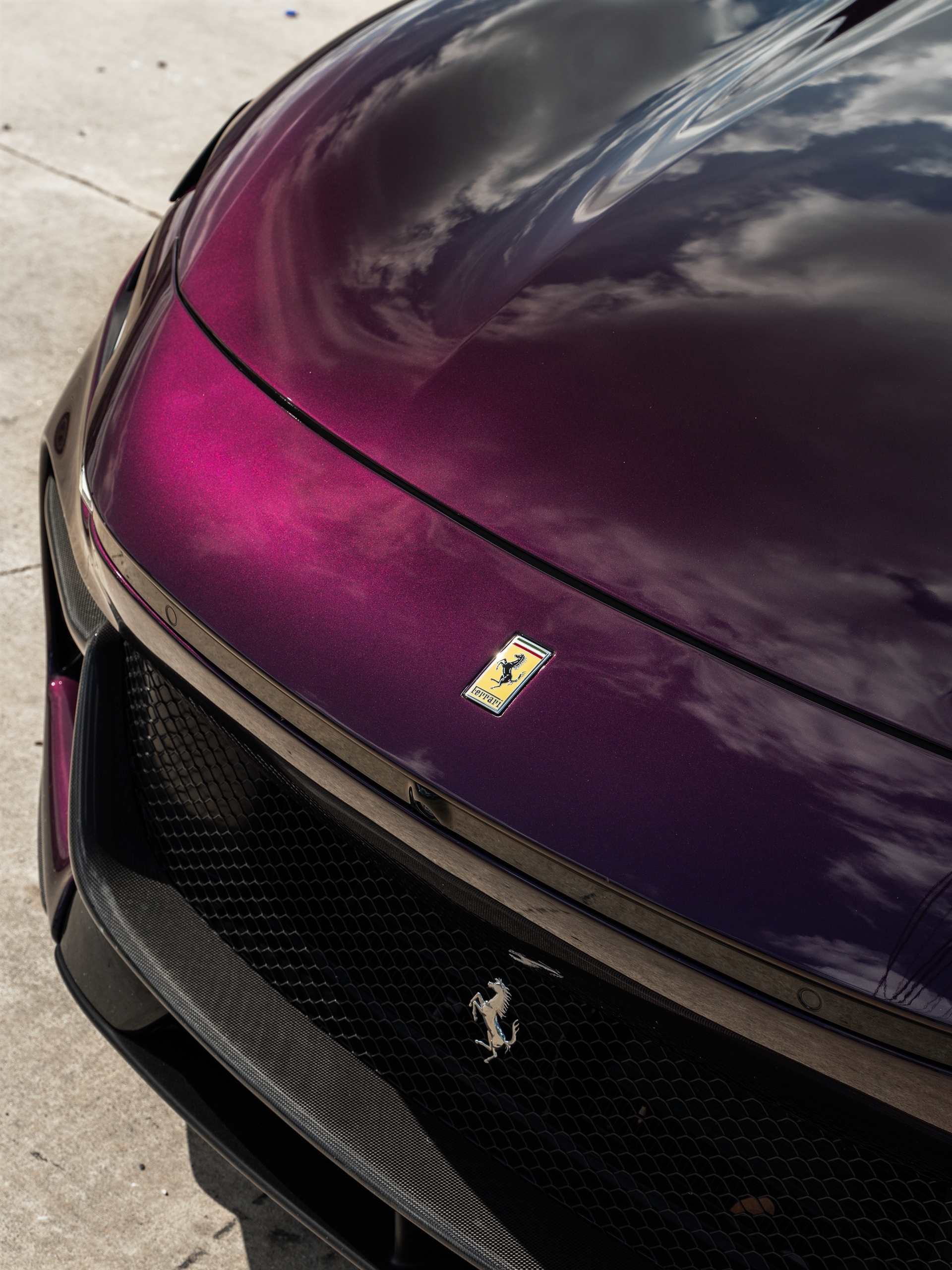 Ferrari Purosangue | Hong Kong Viola | on HRE P204 | Satin Black