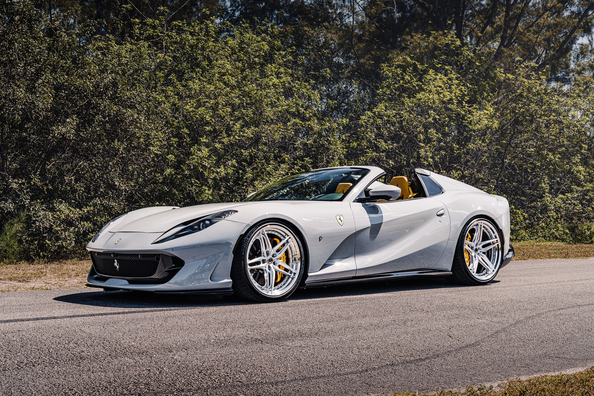 Ferarri 812 GTS | Grigio Squalo | on HRE S107SC | Brushed Clear