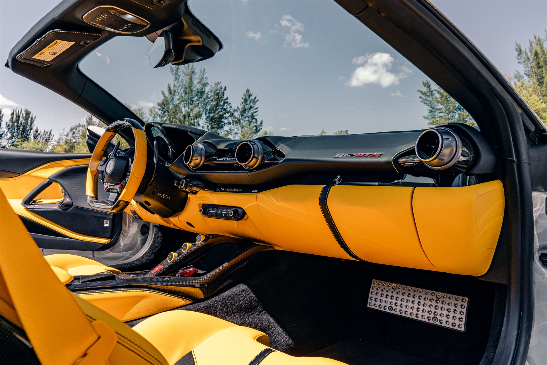 Ferarri 812 GTS | Grigio Squalo | on HRE S107SC | Brushed Clear