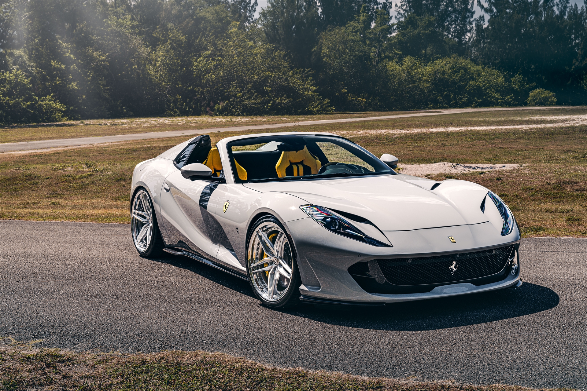 Ferarri 812 GTS | Grigio Squalo | on HRE S107SC | Brushed Clear