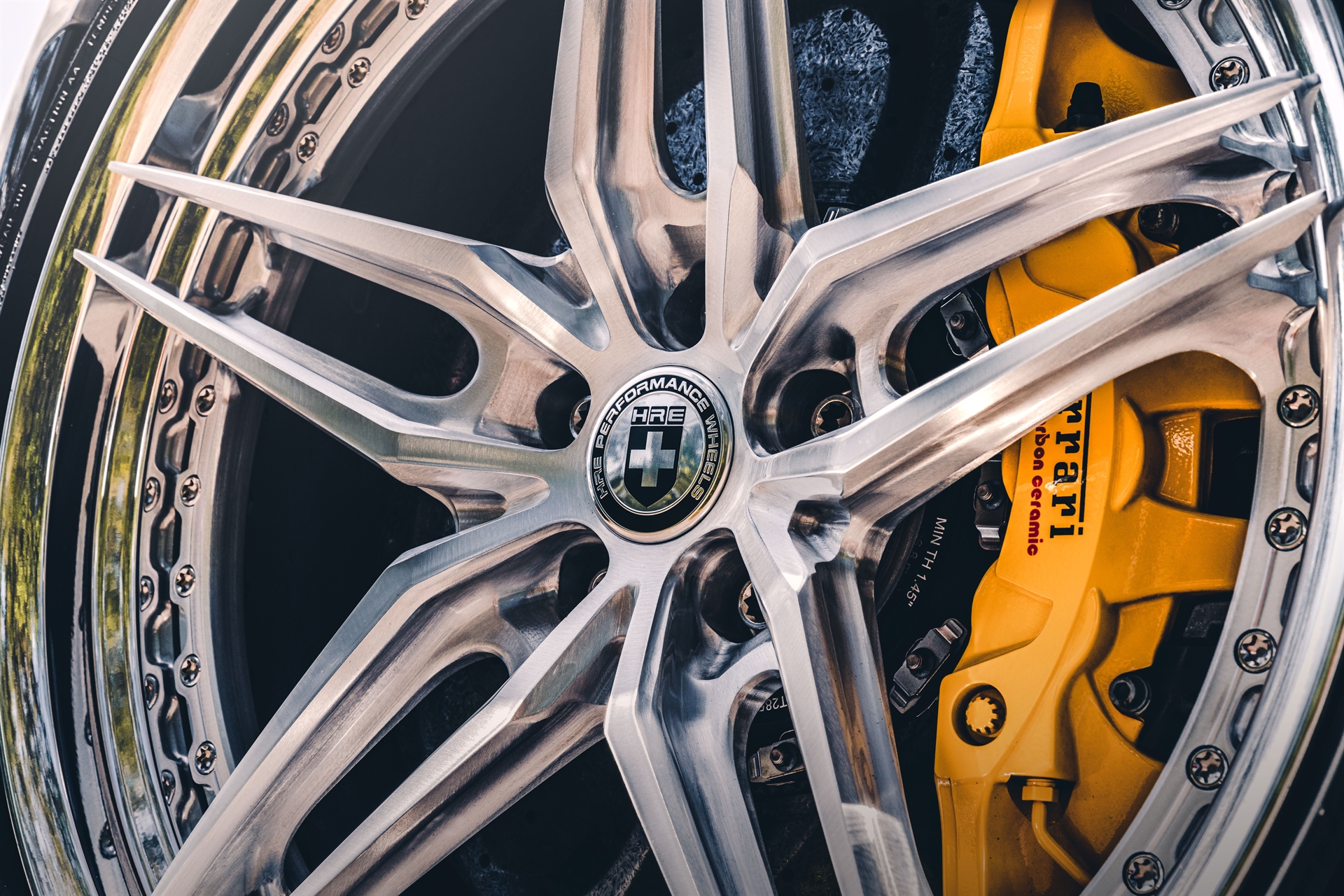 Ferarri 812 GTS | Grigio Squalo | on HRE S107SC | Brushed Clear