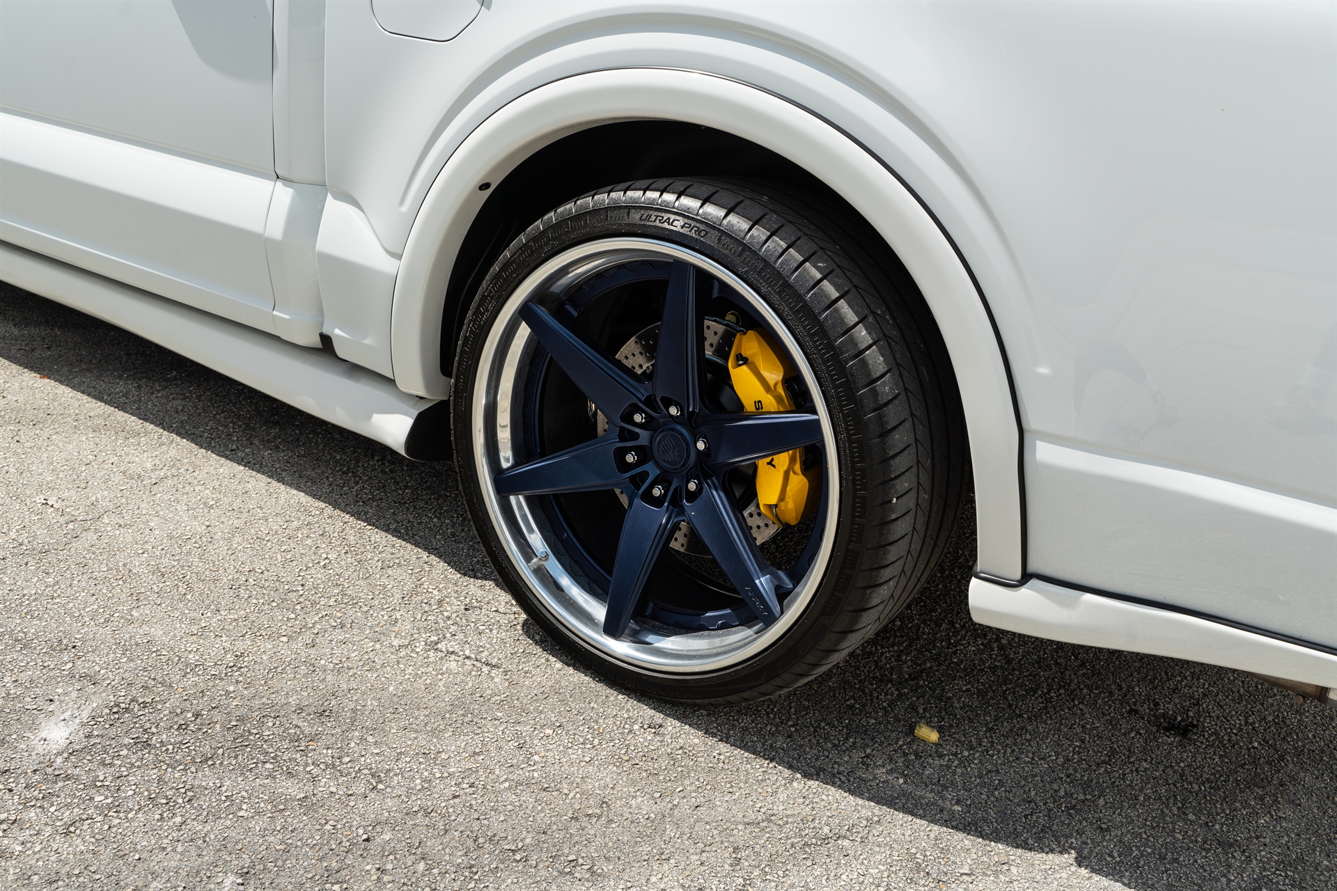 Shelby Super Snake Ford F-150 | Oxford White | on ANRKY RS6.3 | Satin Space Blue