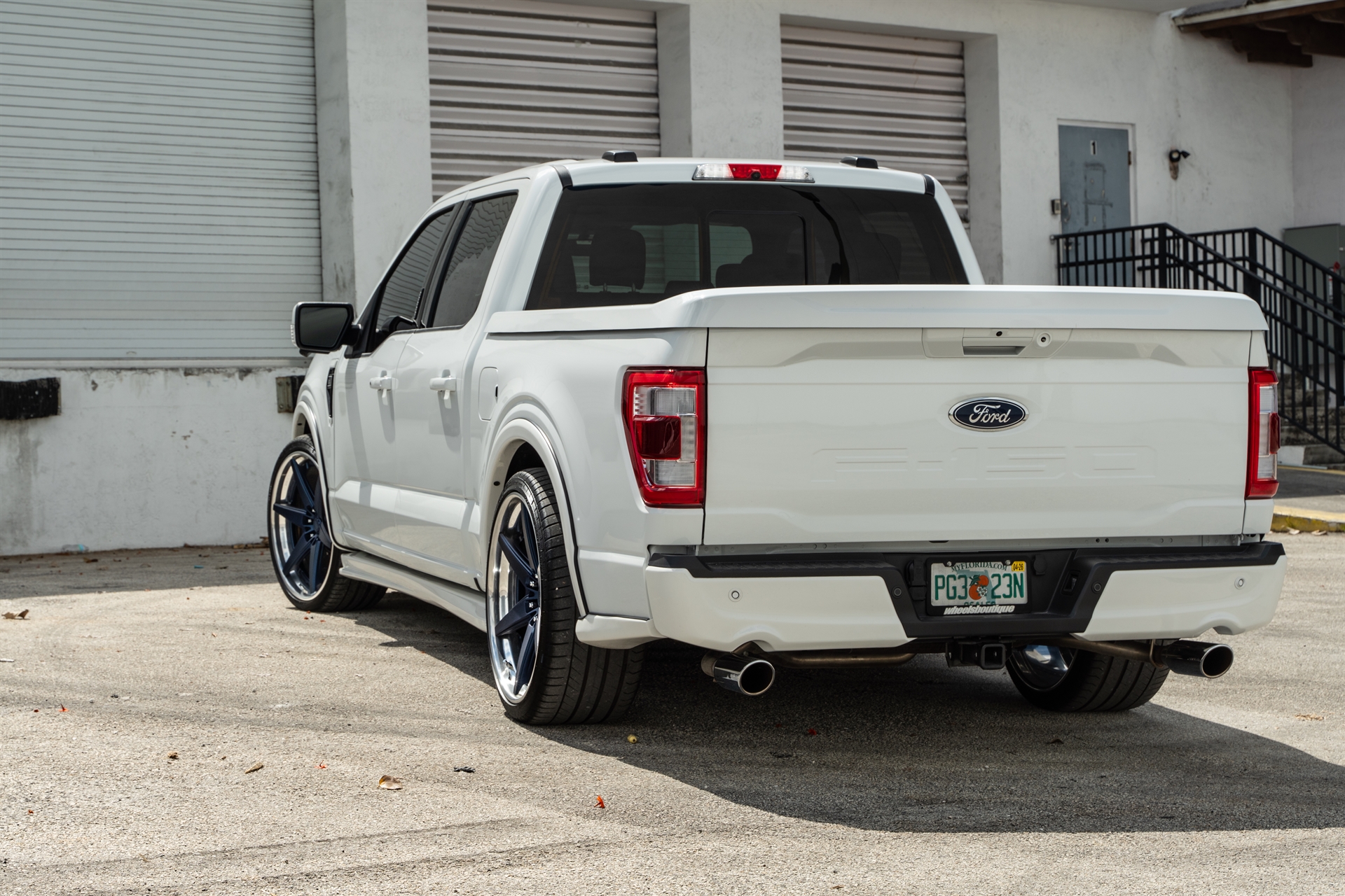 Shelby Super Snake Ford F-150 | Oxford White | on ANRKY RS6.3 | Satin Space Blue
