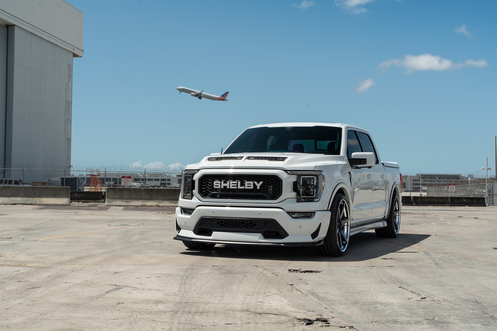 Shelby Super Snake Ford F-150 | Oxford White | on ANRKY RS6.3 | Satin Space Blue