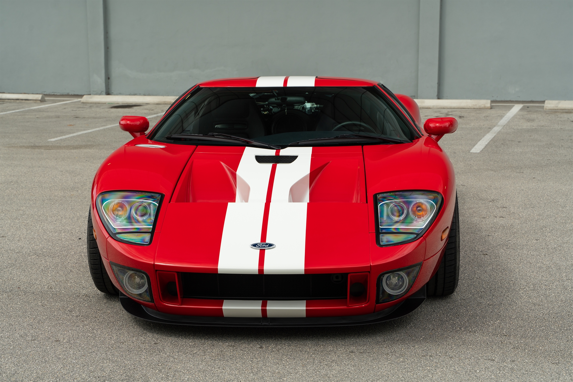 Ford GT MK1 | Ruby Red | on ANRKY RS1 | Satin White Gold