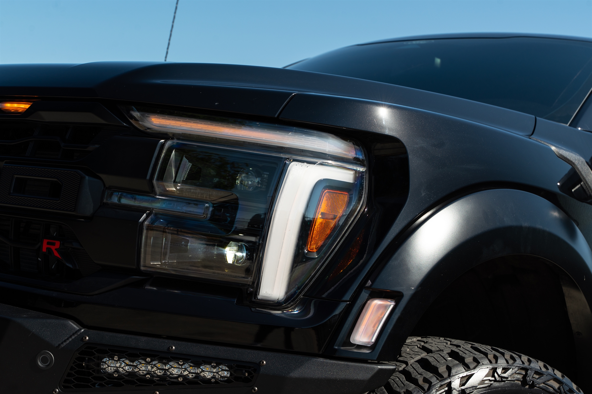 Ford Raptor R | Agate Black | on ANRKY AN36 | Satin Black