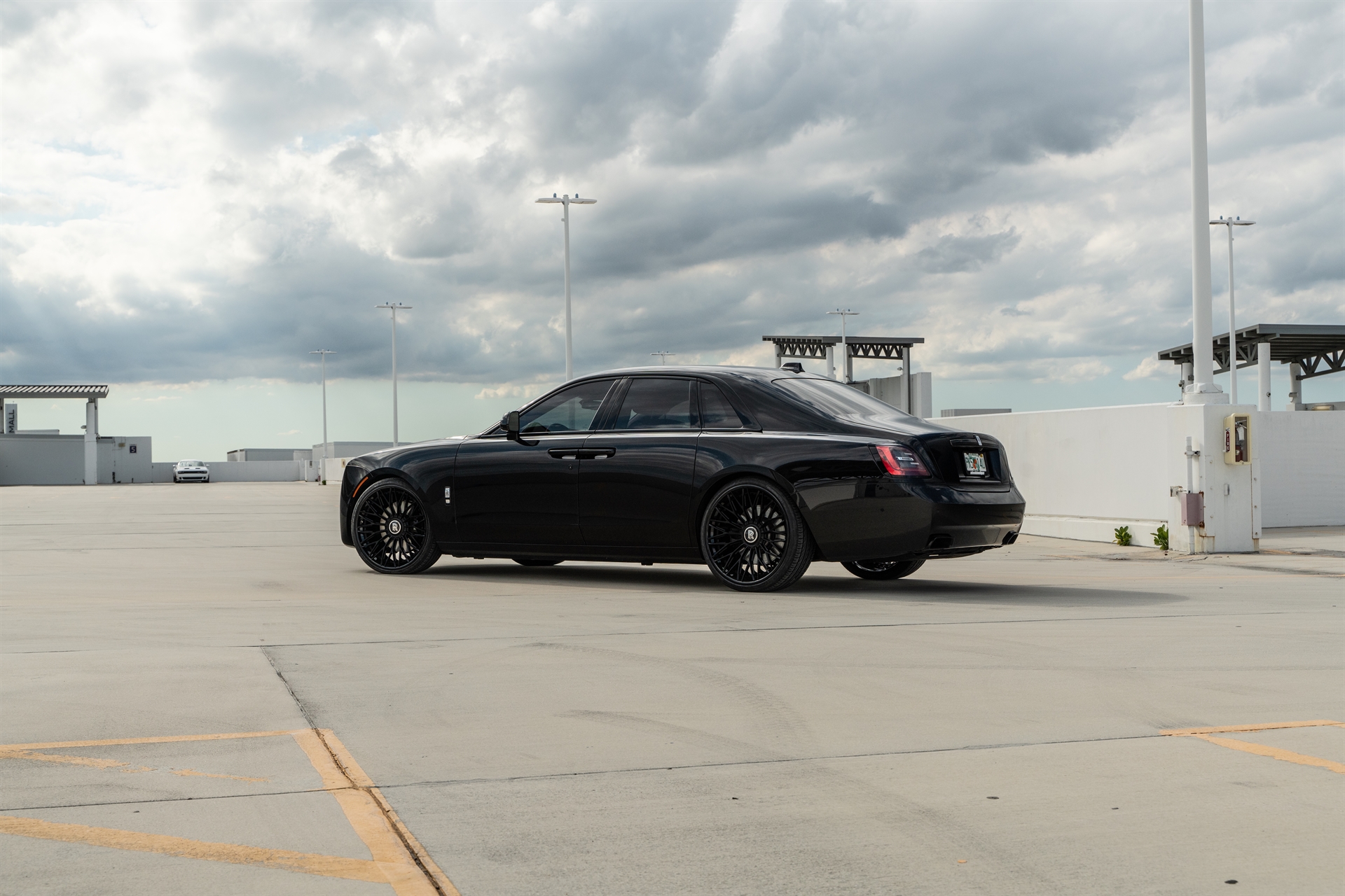 AL13 R100 | Rolls-Royce Ghost
