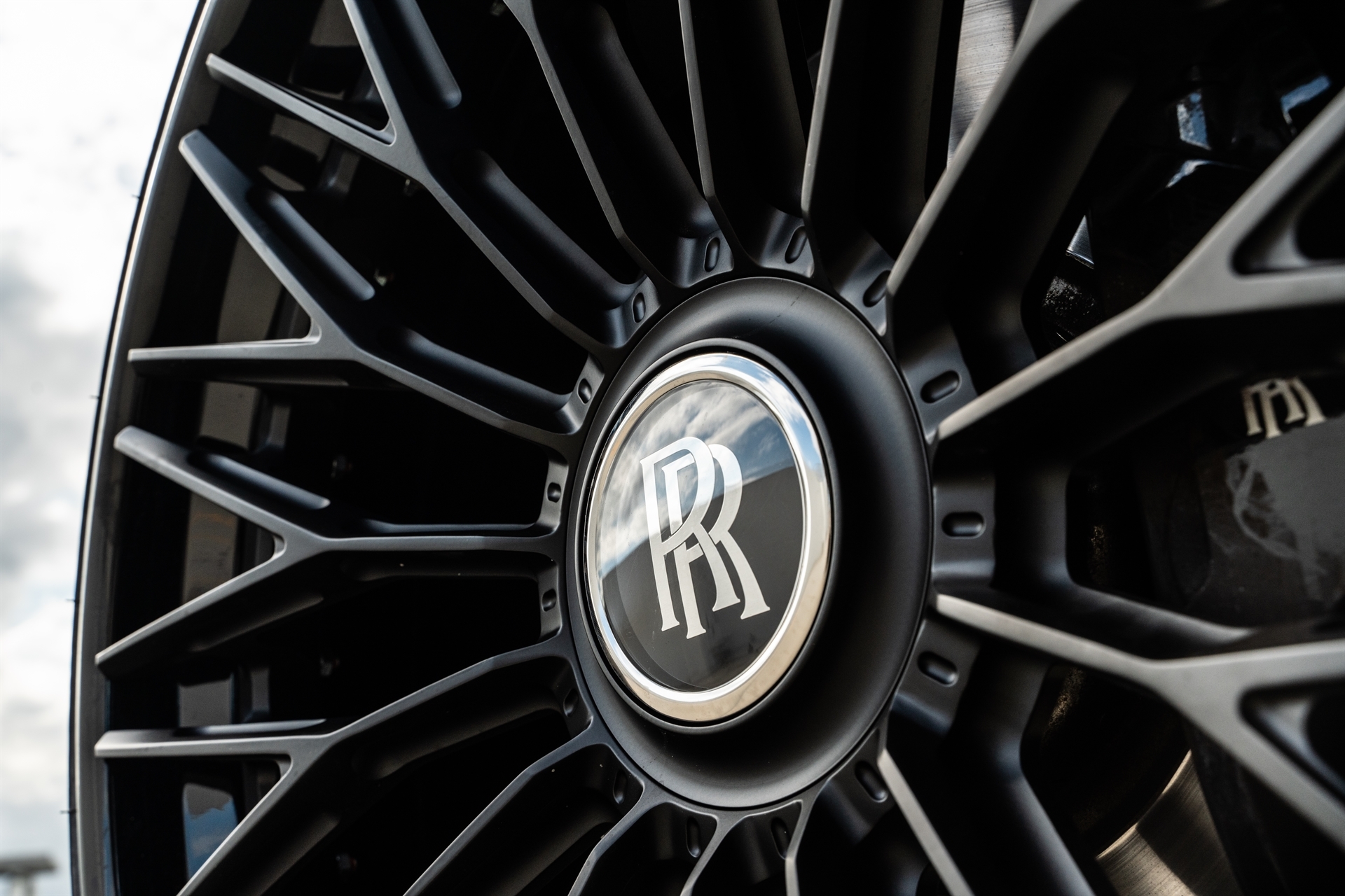 AL13 R100 | Rolls-Royce Ghost