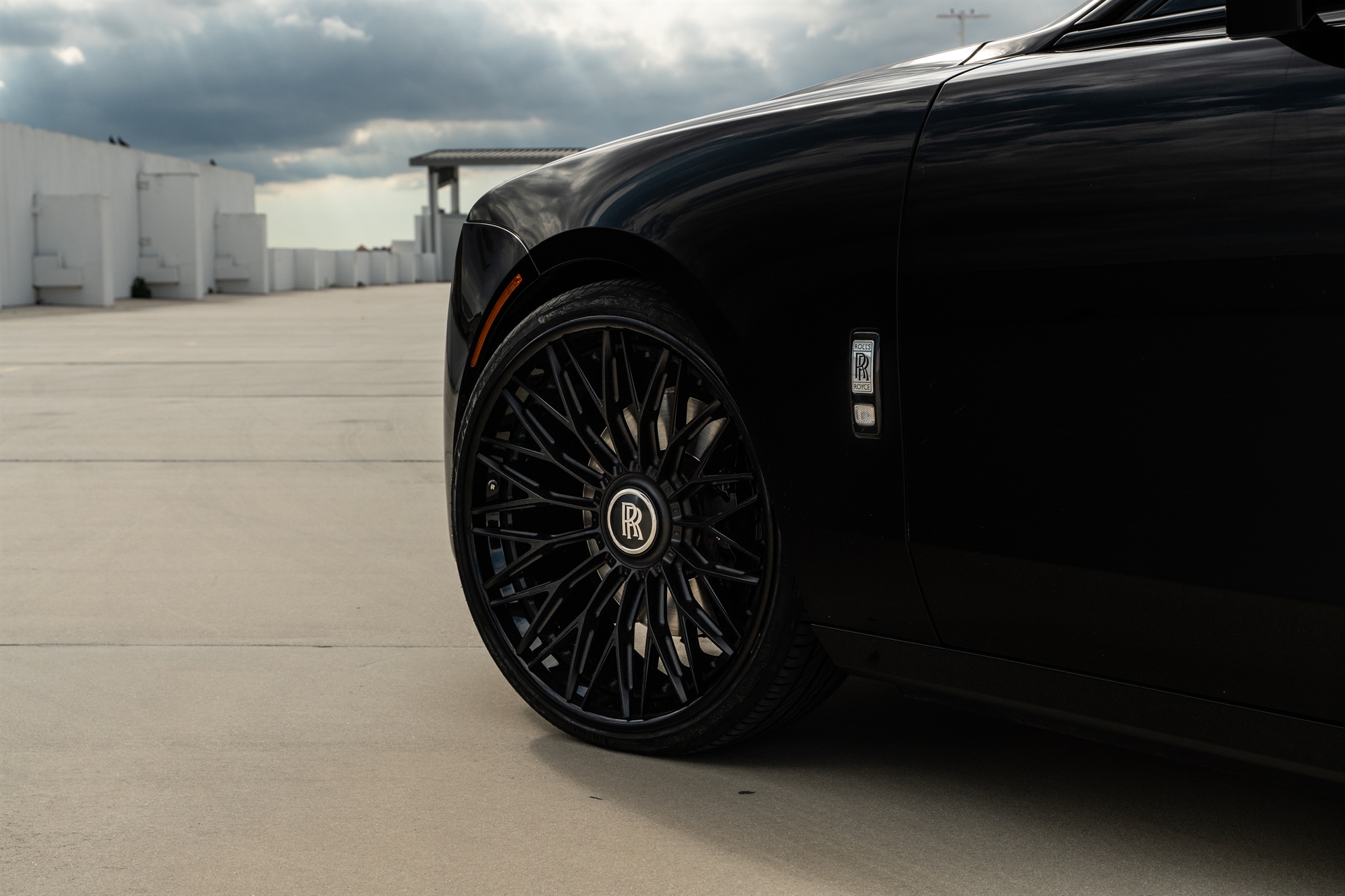 AL13 R100 | Rolls-Royce Ghost