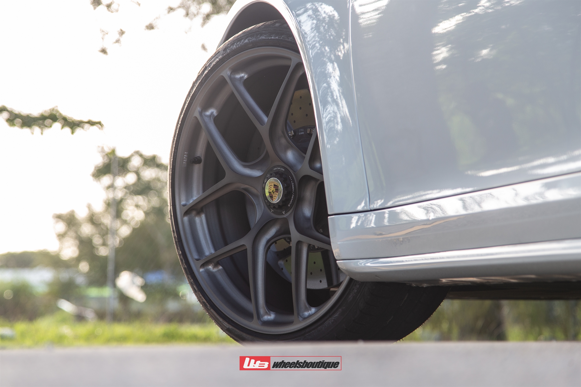 PORSCHE 991.1 TURBO S CABRIOLET ON HRE R101 LIGHTWEIGHT