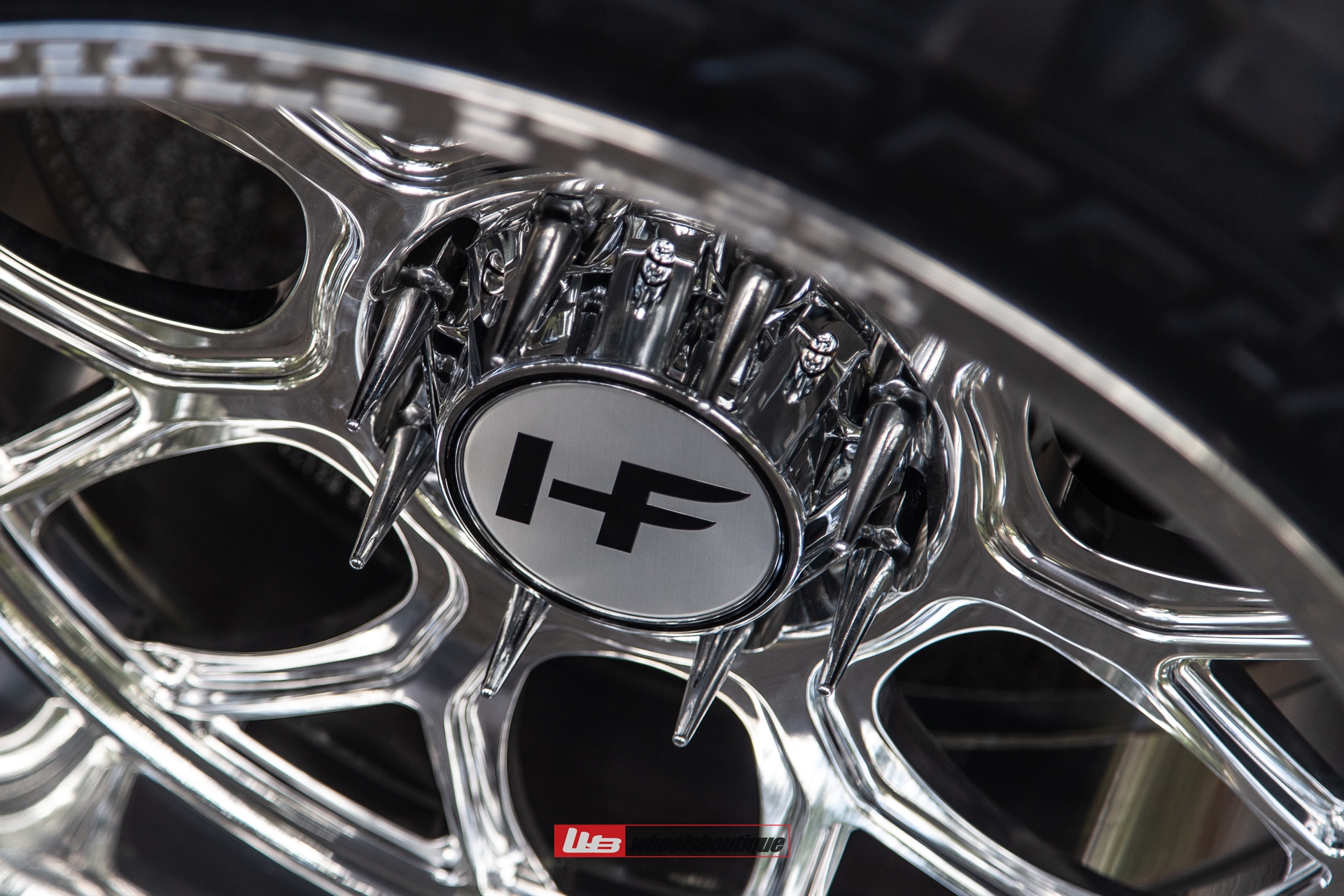 FORD F-250 ON HOSTILE HF04 PUNISHER