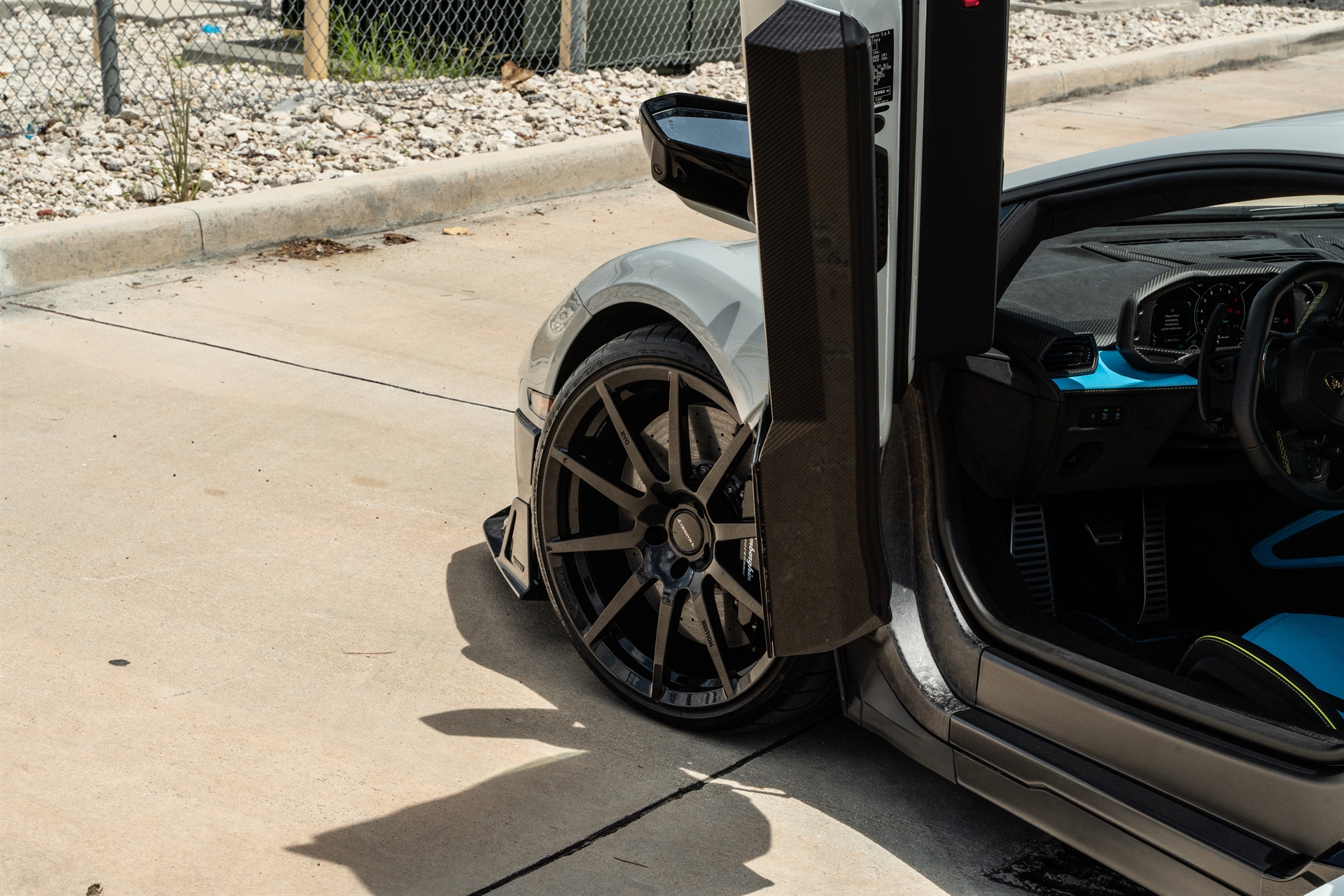 MANSORY Lamborghini Revuelto | Grigio Hati | on Mansory FV.10 Wheels | Gloss Black