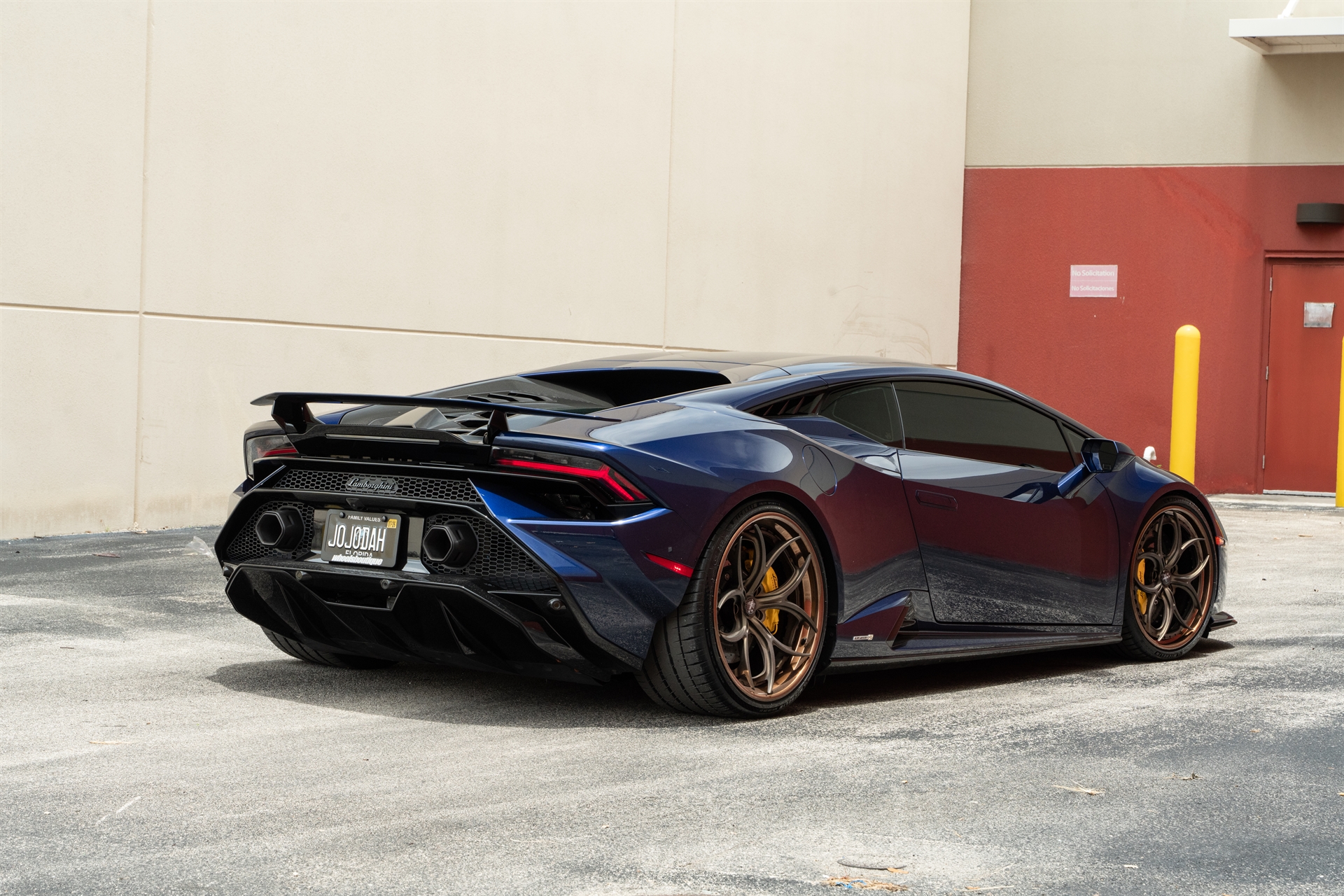 Lamborghini Huracan Tecnica | Blu Grifo | on ANRKY S3-X0 | Satin Bronze